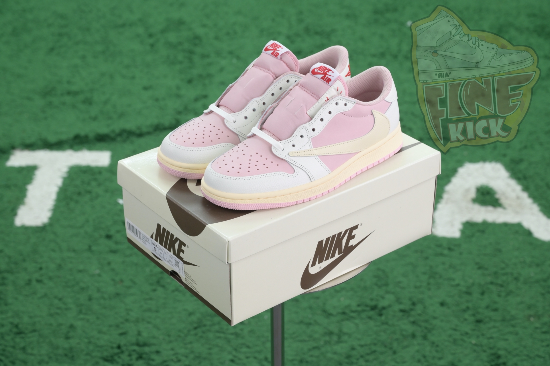 Travis Scott x Air Jordan 1Low