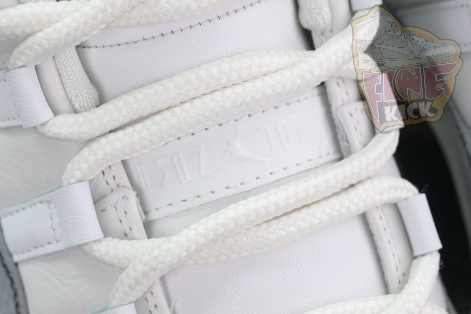 Air Jordan 11 Low  CNY