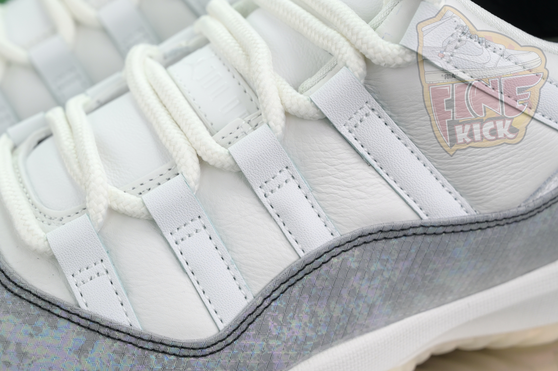 Air Jordan 11 Low  CNY