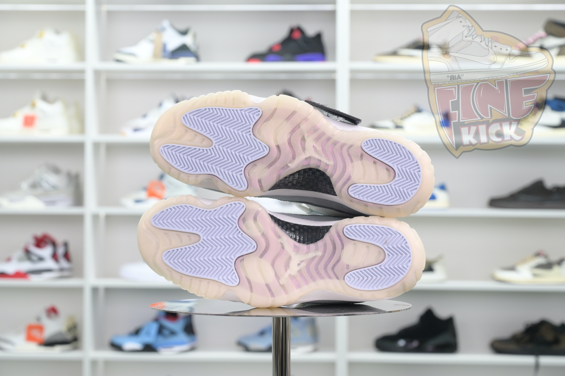 Air Jordan 11 Low  CNY