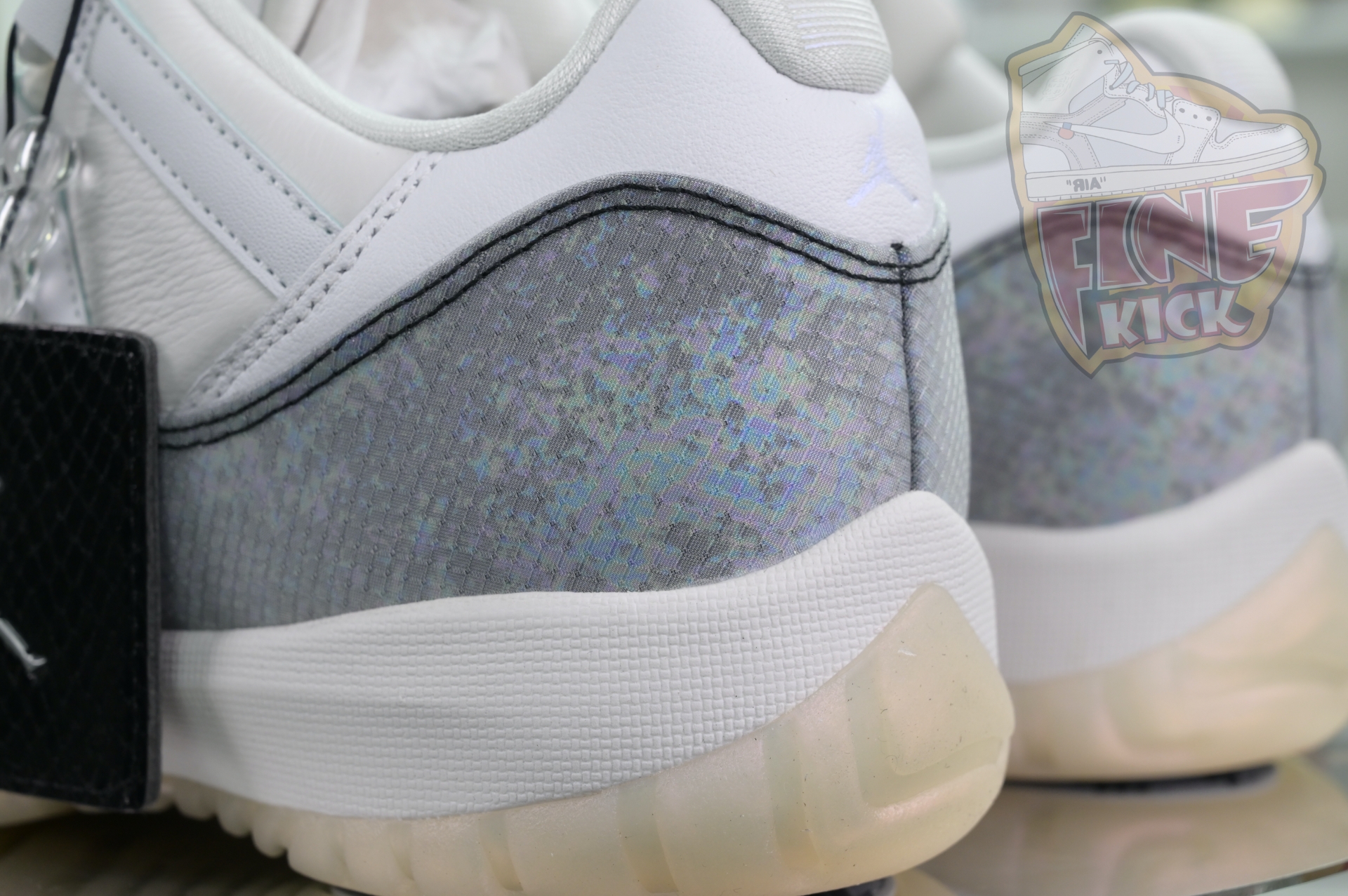 Air Jordan 11 Low  CNY