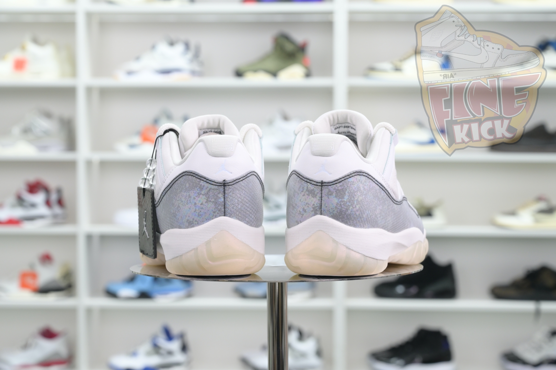 Air Jordan 11 Low  CNY