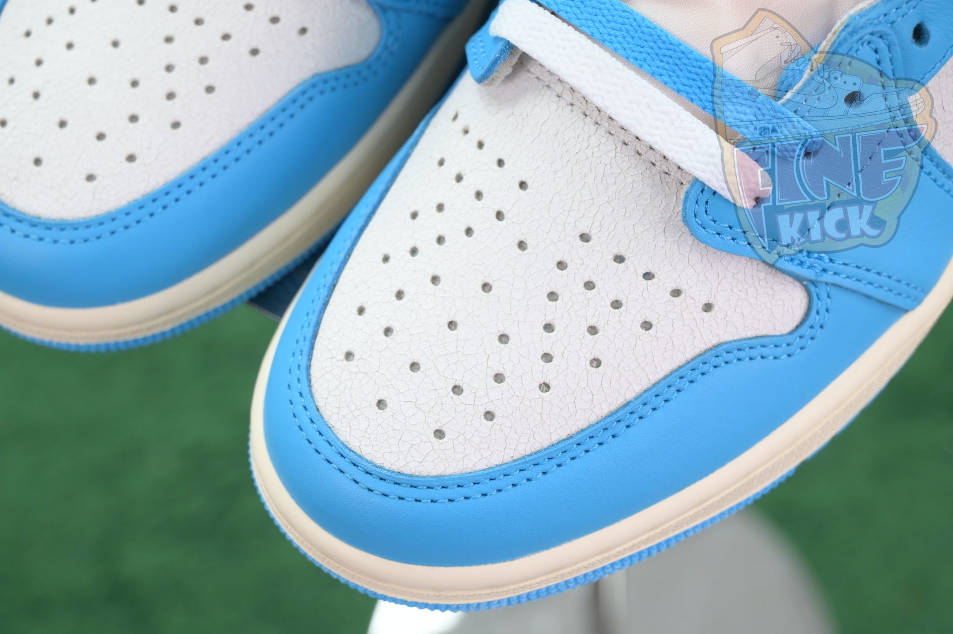 Air Jordan 1 High OG“UNC Reimagined”