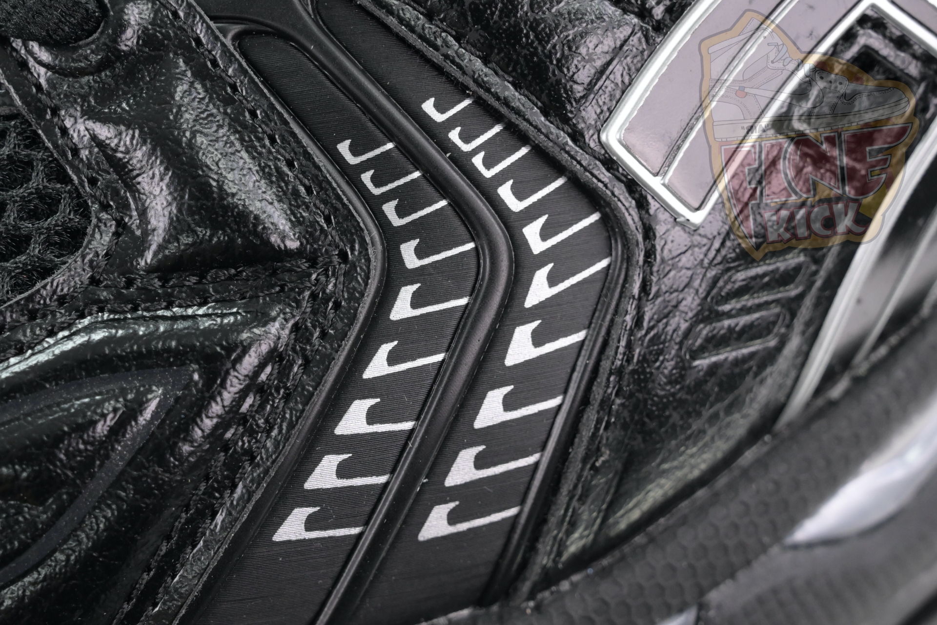 Asics Gel-Kayano 14 Y2K