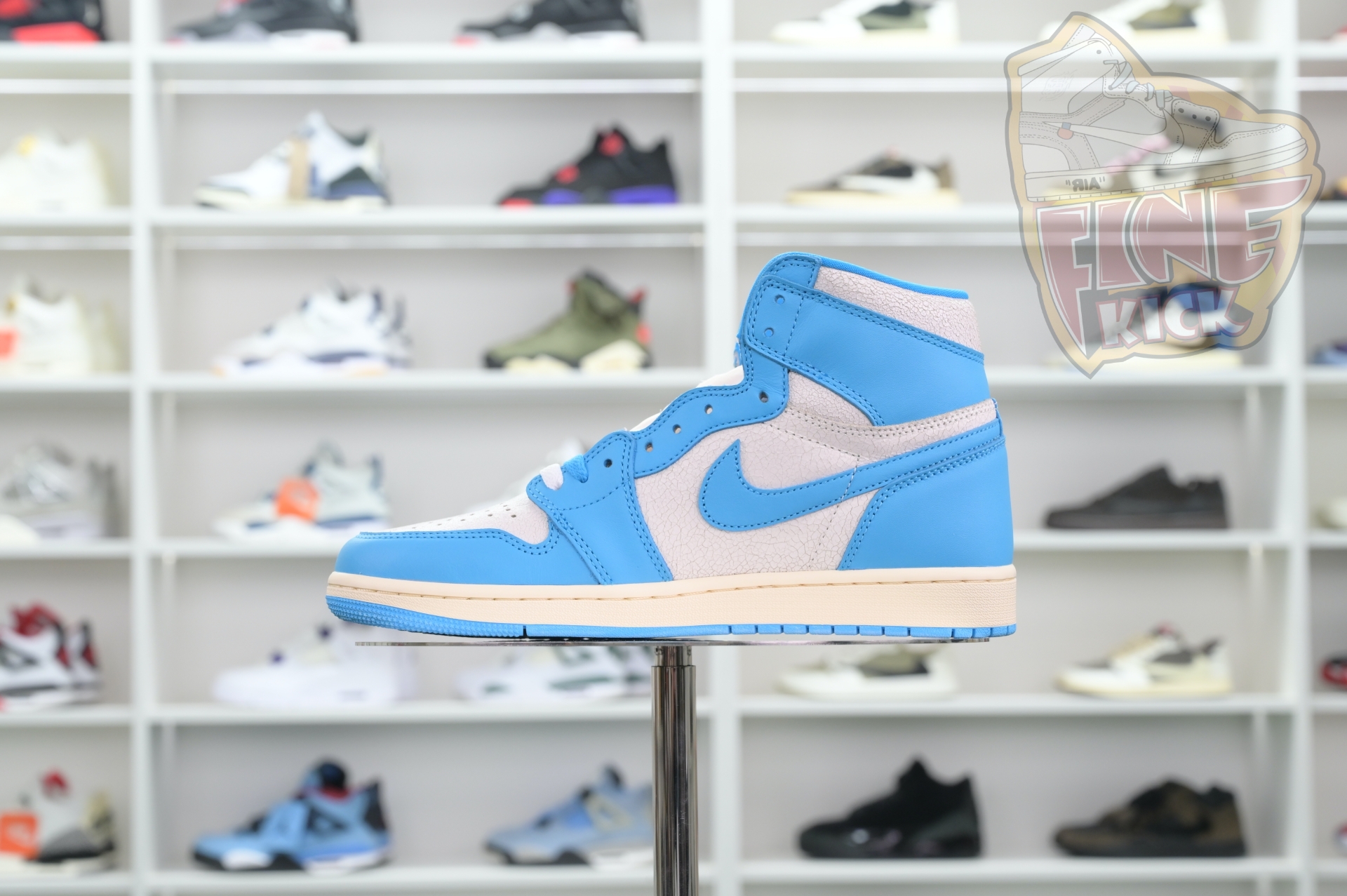 Air Jordan 1 High OG“UNC Reimagined”