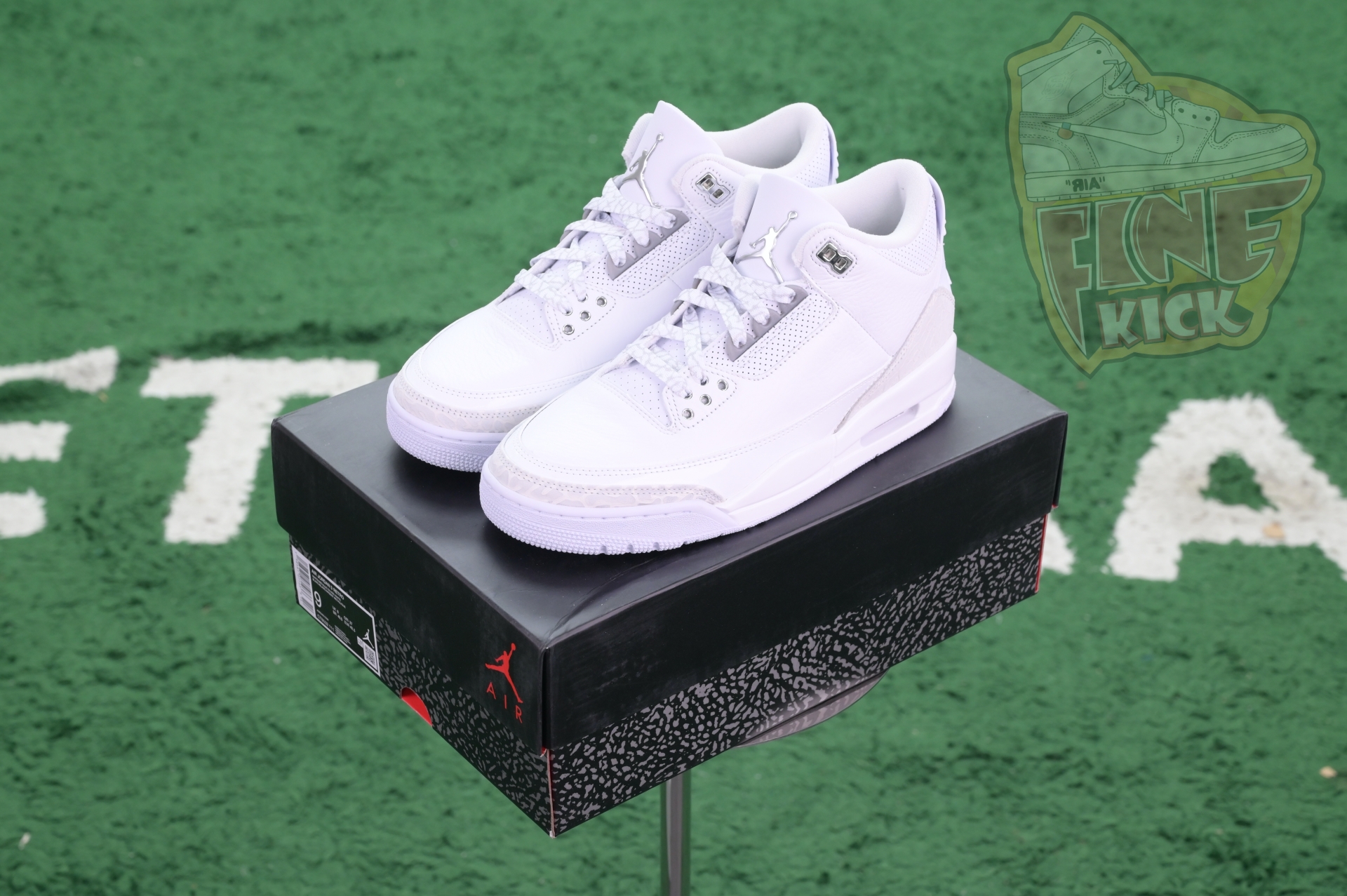 Air Jordan 3“Pure Money”