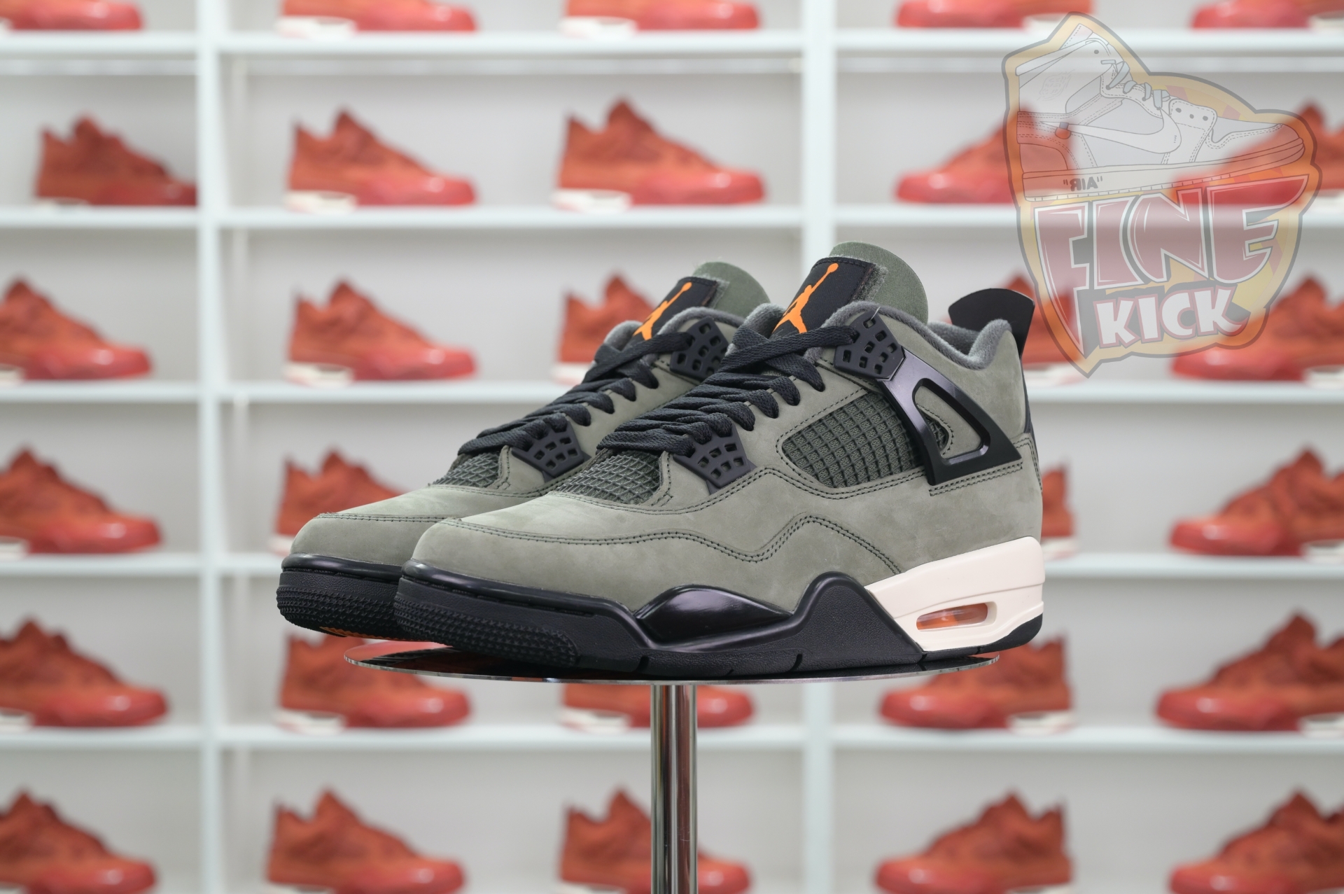 UNDEFEATED x Air Jordan 4  B1519-200