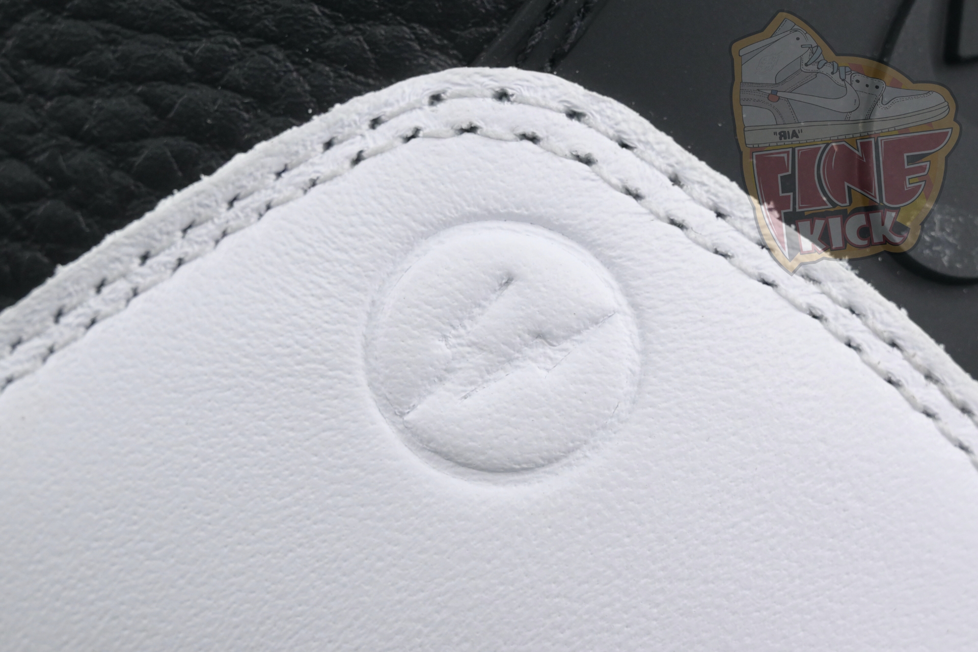 Fragment Design x Air Jordan 3“Black/ White”  DA3595-001