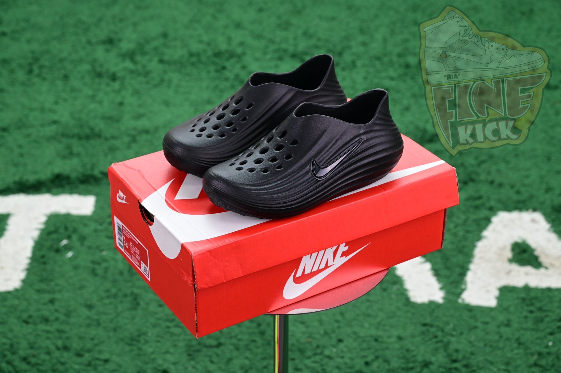 Nike ReactX Rejuven8 HV5060-001