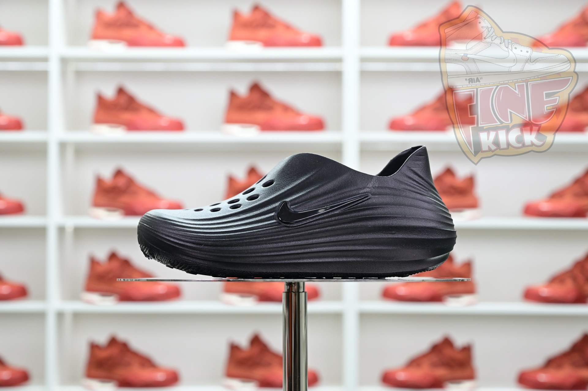 Nike ReactX Rejuven8 HV5060-001
