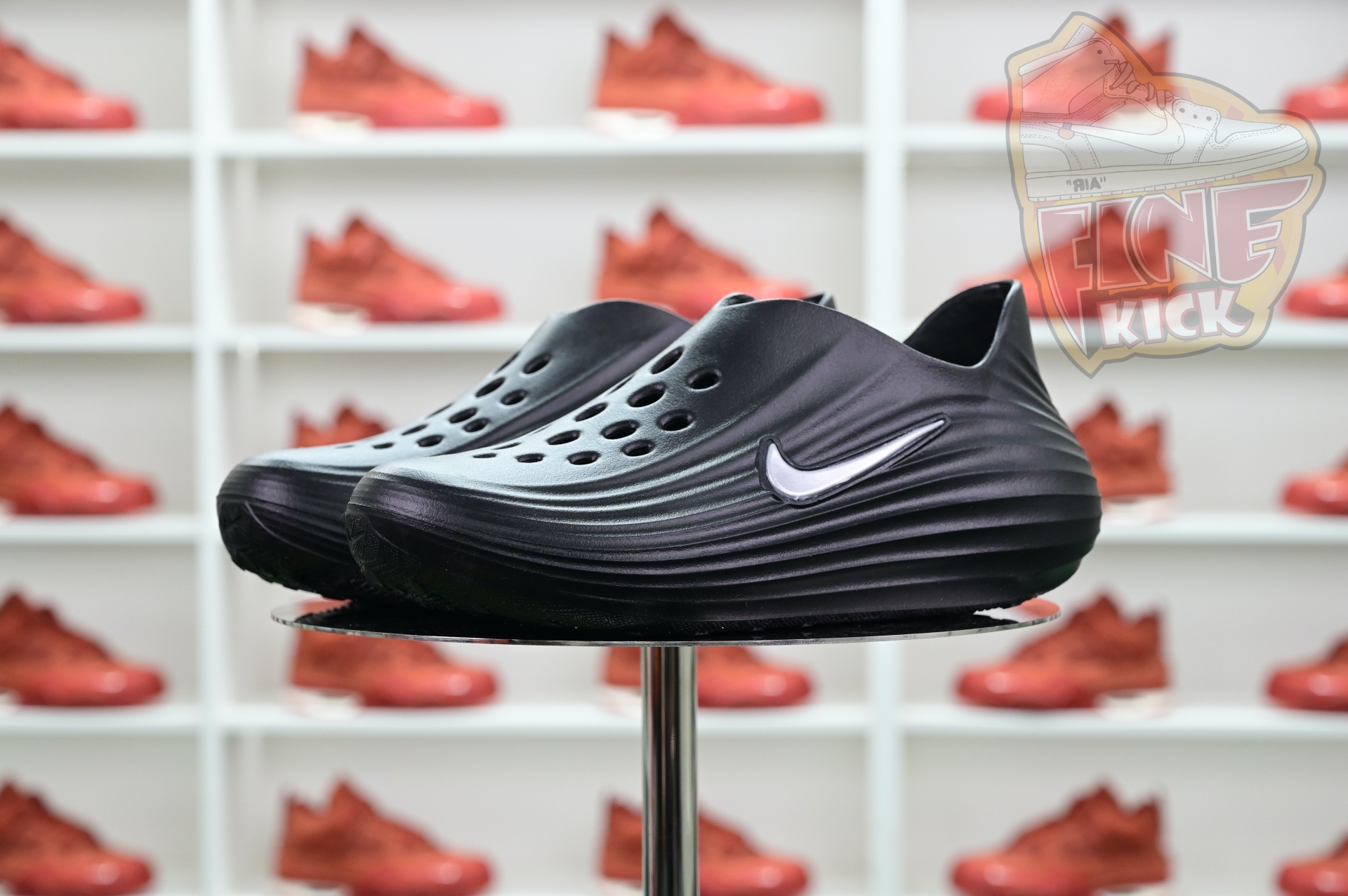Nike ReactX Rejuven8  HV5062-001