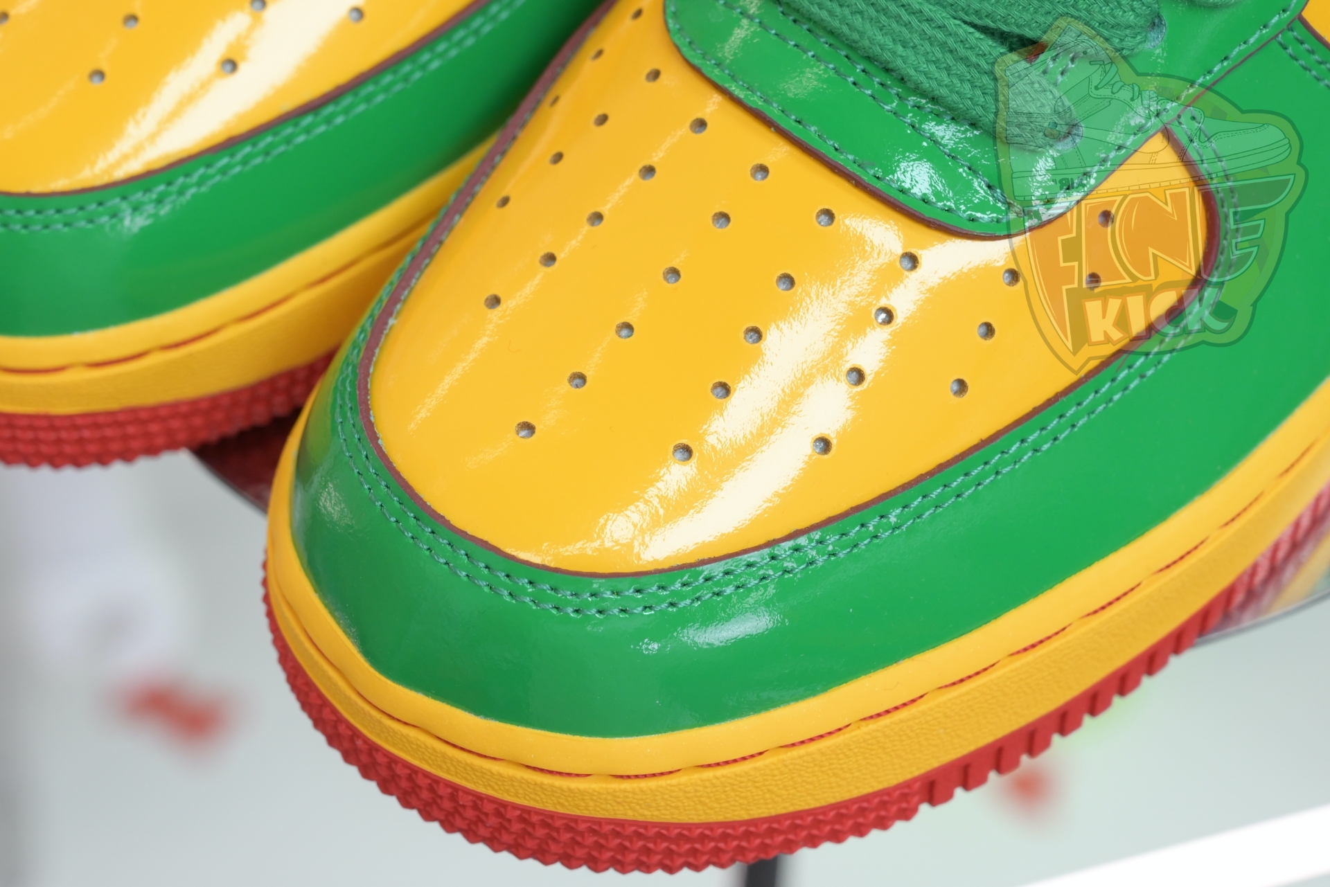 Nike Air Force 1 IH4383-300