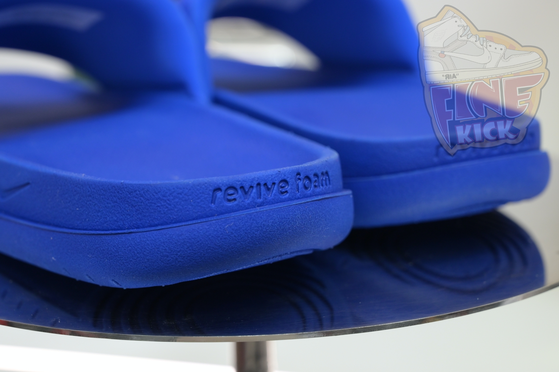 Nike Kobe Offcourt Slides  IP2870-400