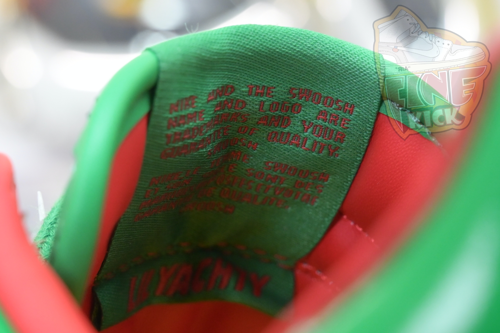 Nike Air Force 1 IH4383-300