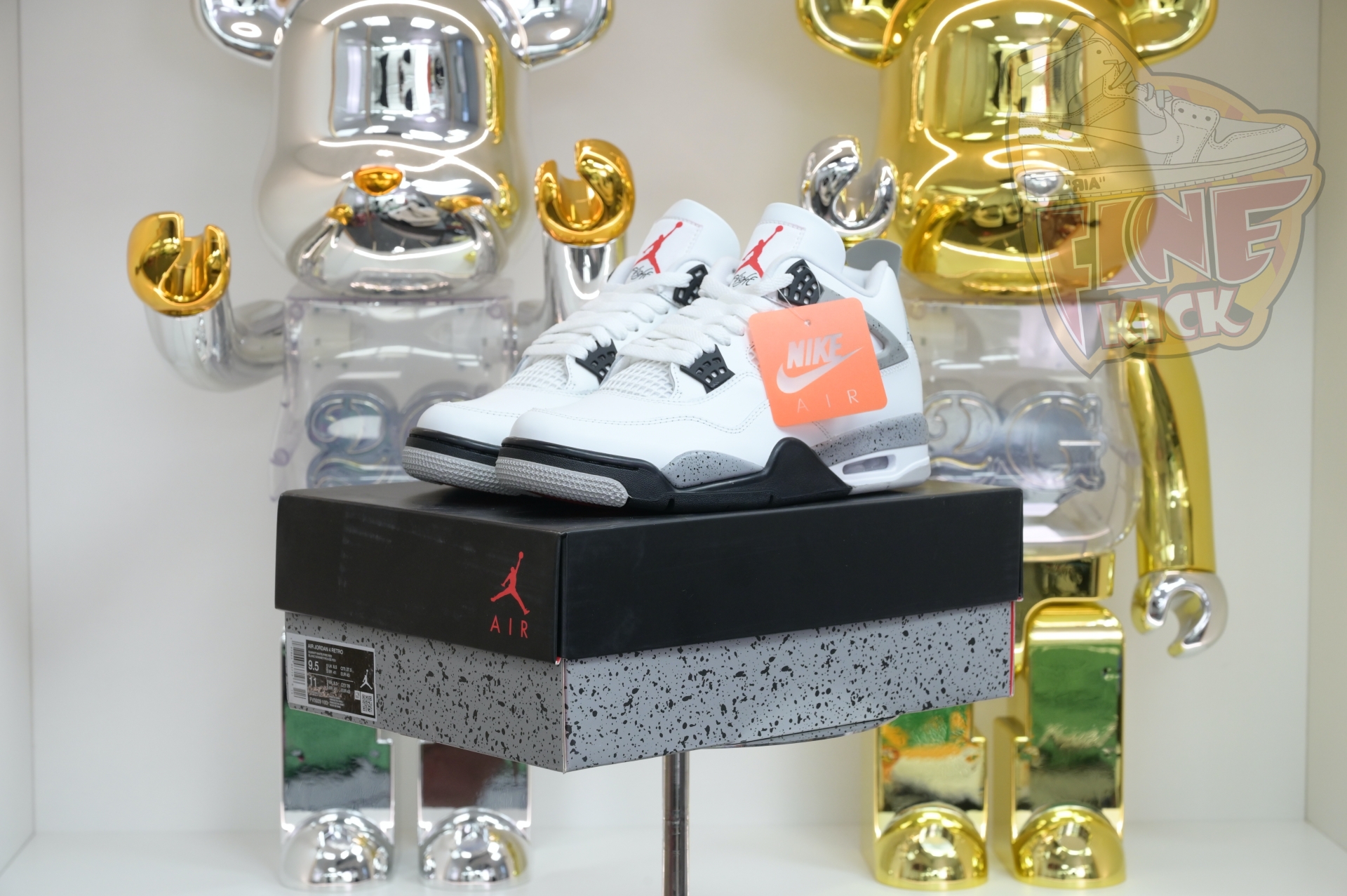 Air Jordan 4 OG
