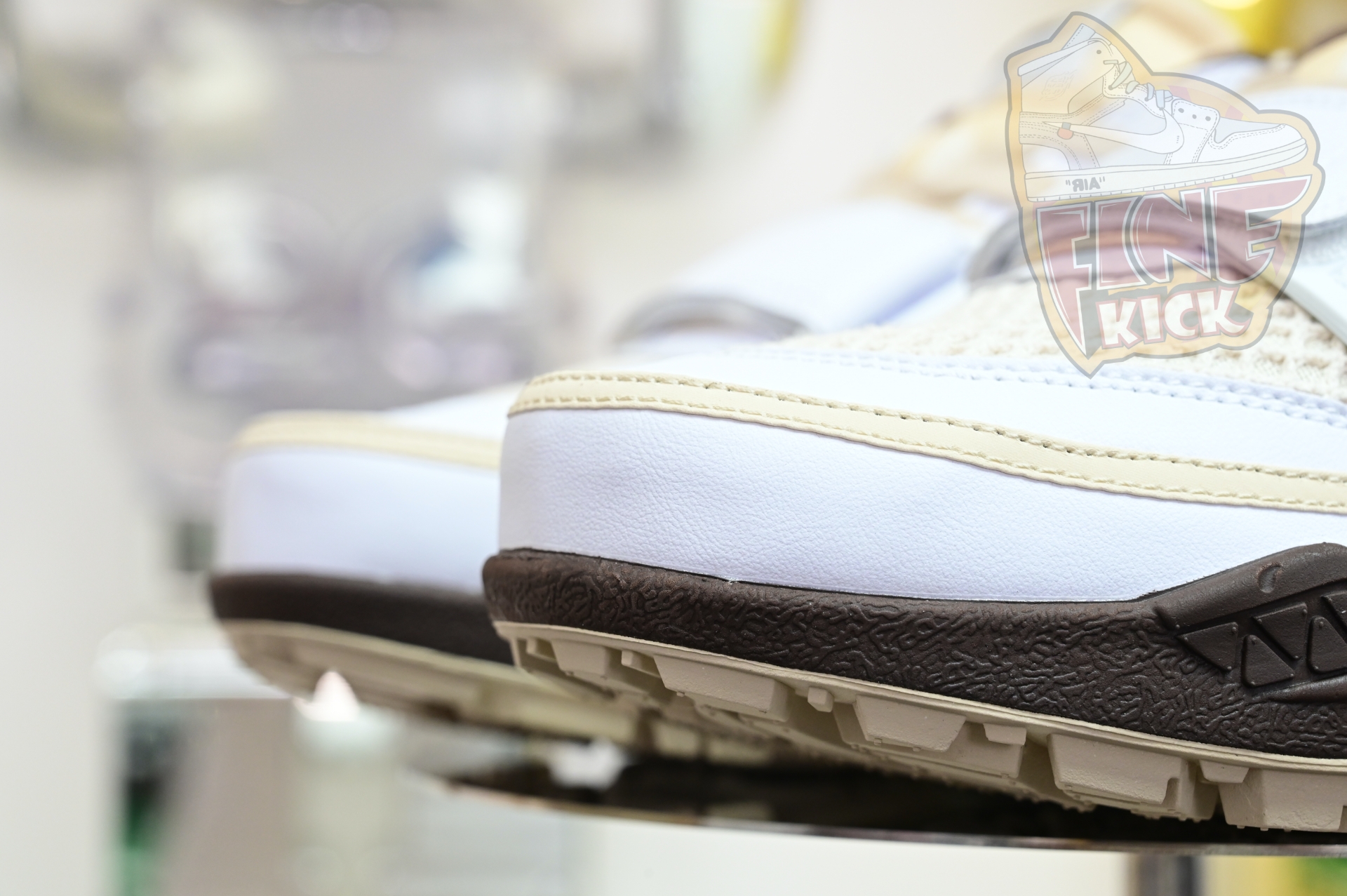 Travis Scott x Nike ZOOM Field JAXX“White/ Light Chocolate”HQ3073-100