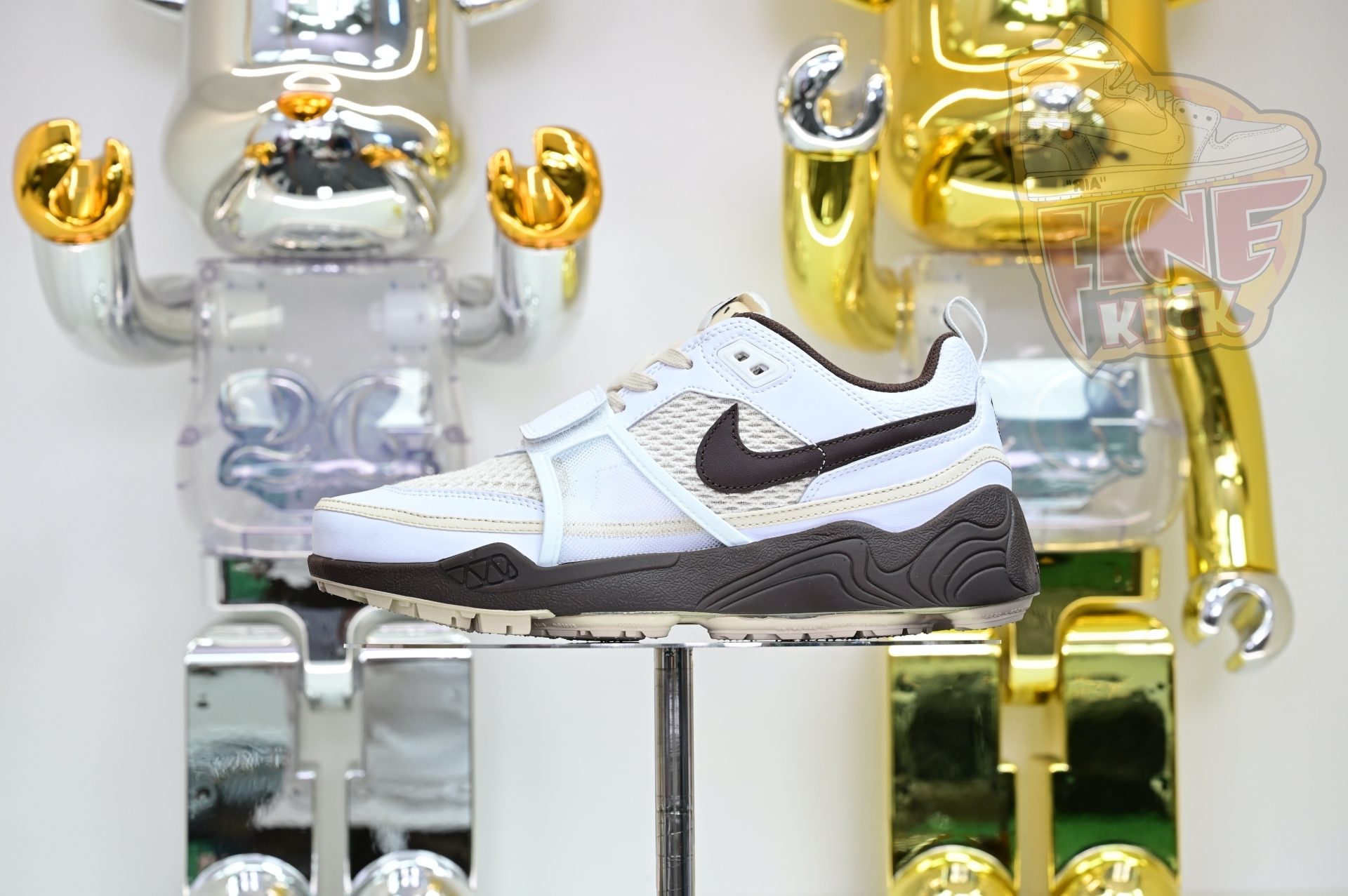 Travis Scott x Nike ZOOM Field JAXX“White/ Light Chocolate”HQ3073-100
