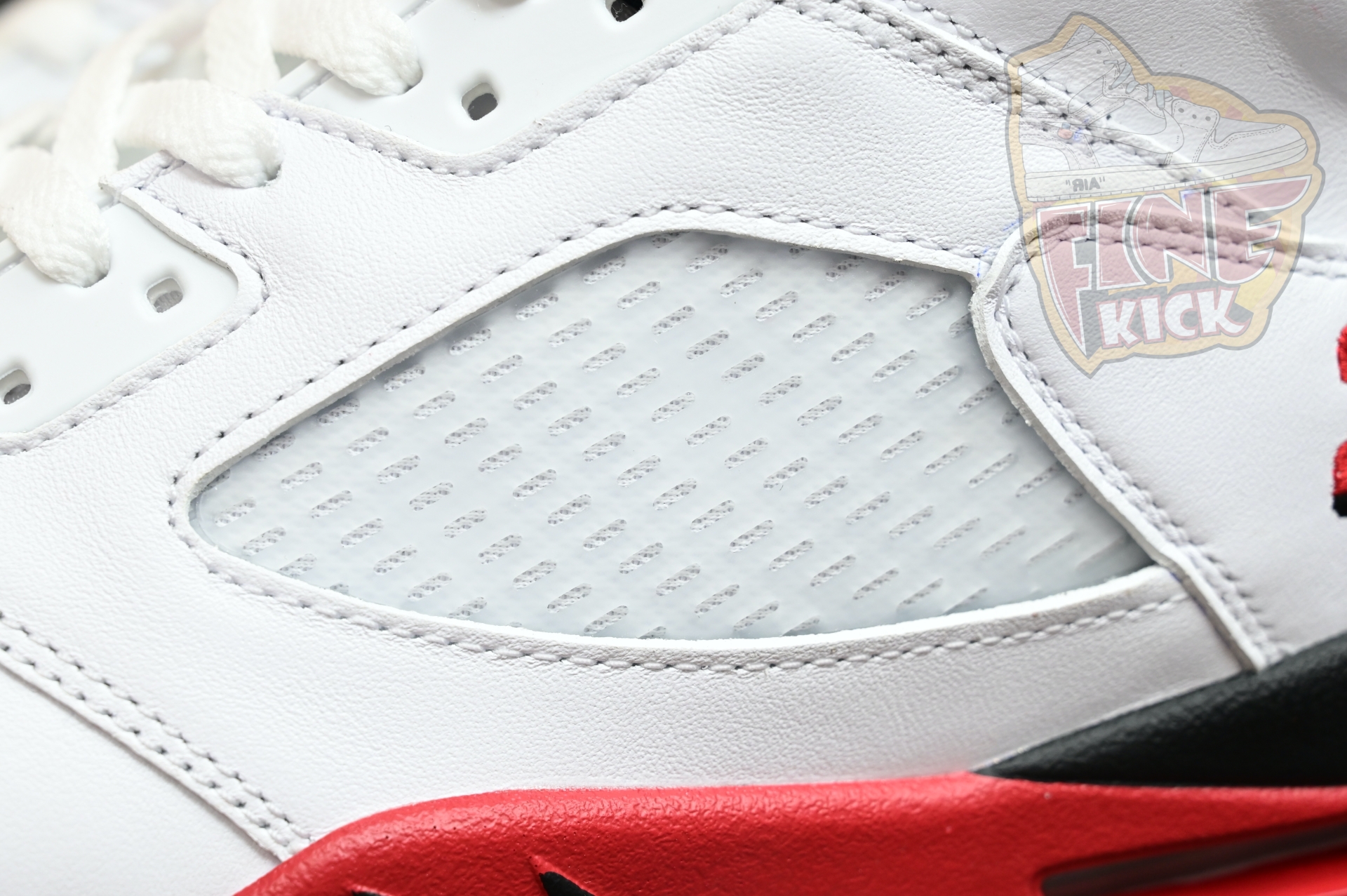 Air Jordan 5 Fire Red“Black Tongue”  HQ7978-101