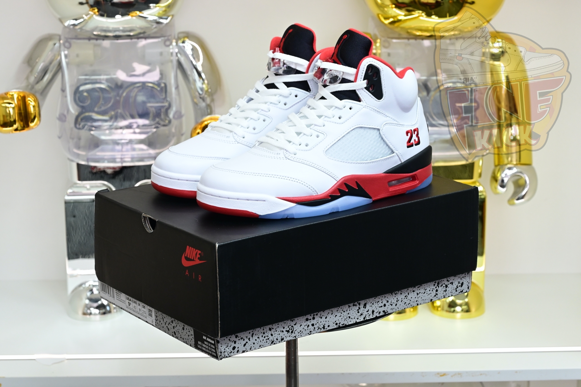 Air Jordan 5 Fire Red“Black Tongue”  HQ7978-101