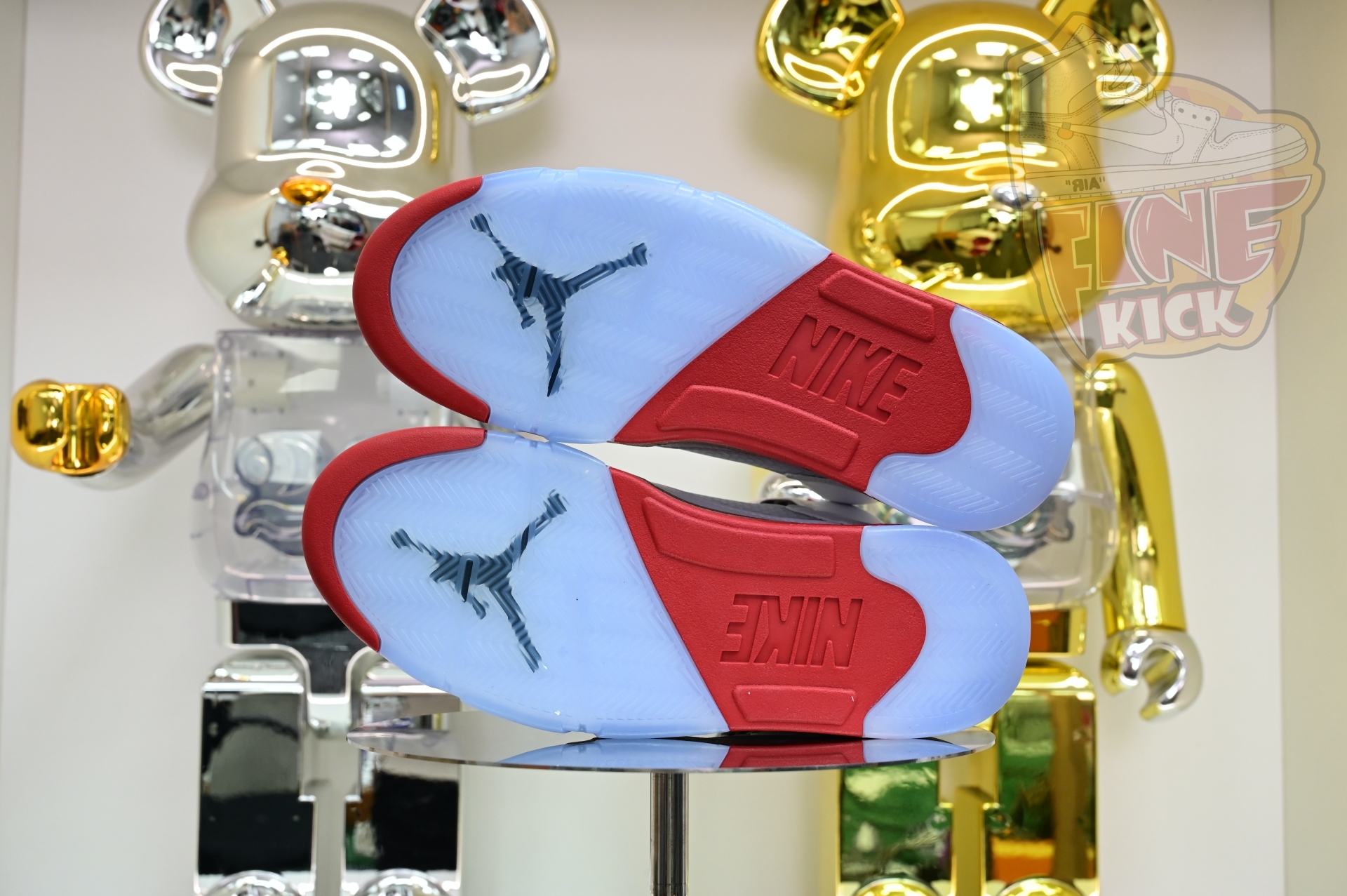 Air Jordan 5 Fire Red“Black Tongue”  HQ7978-101