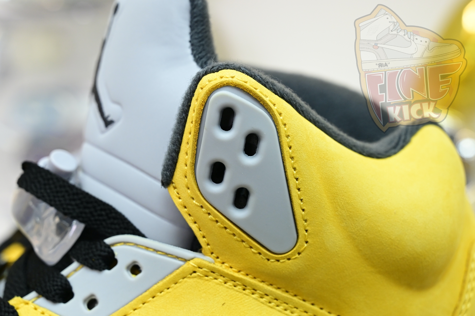 Air Jordan 5 Retro