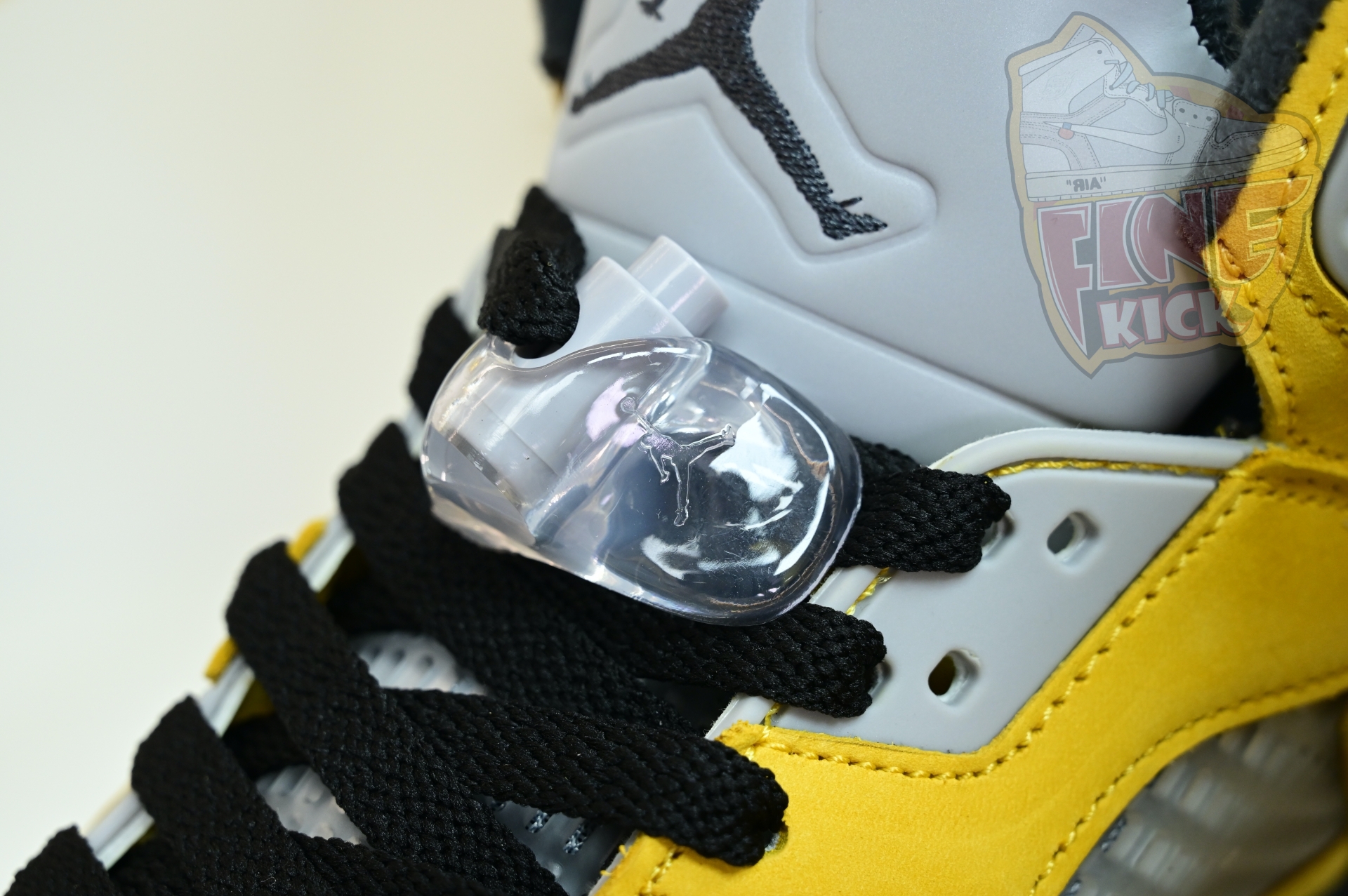 Air Jordan 5 Retro