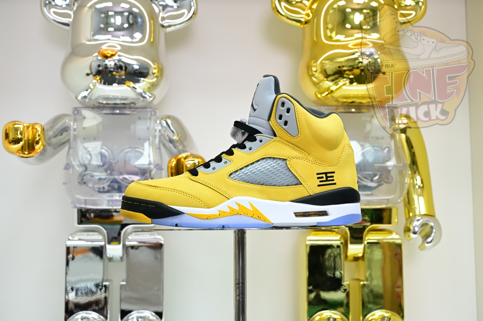 Air Jordan 5 Retro