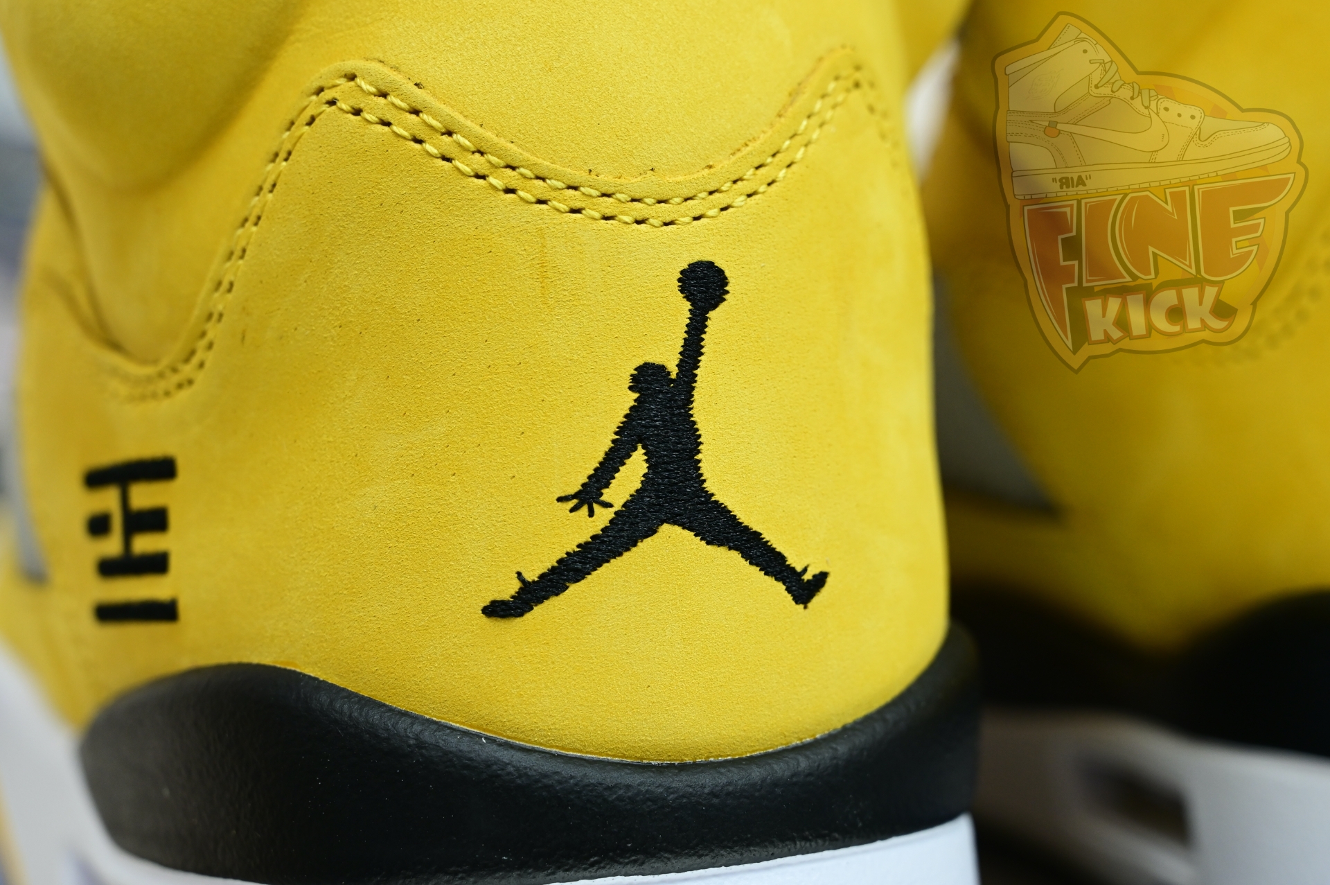 Air Jordan 5 Retro