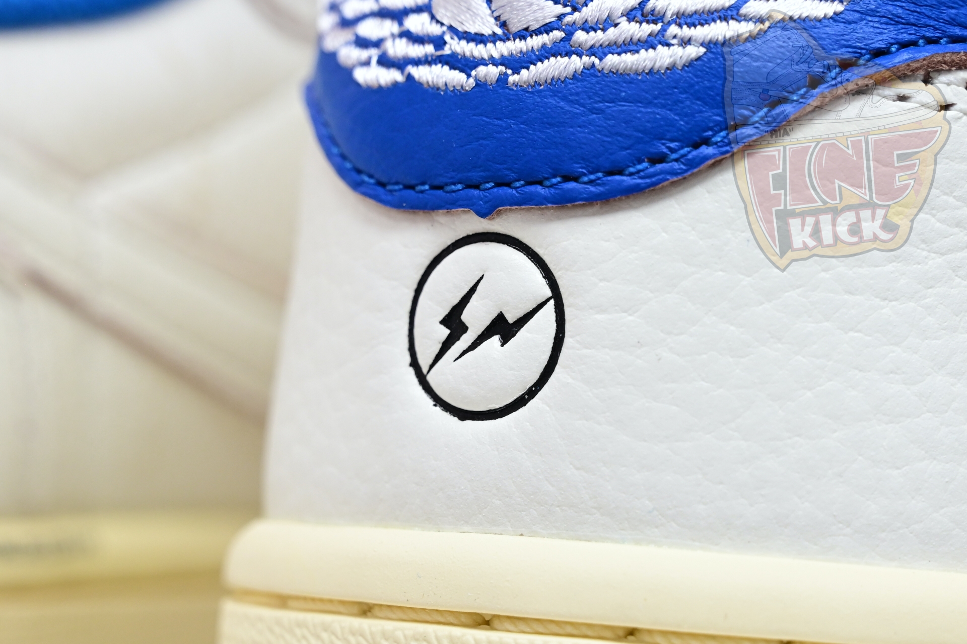 Travis Scott x Air Jordan 1 Low OG