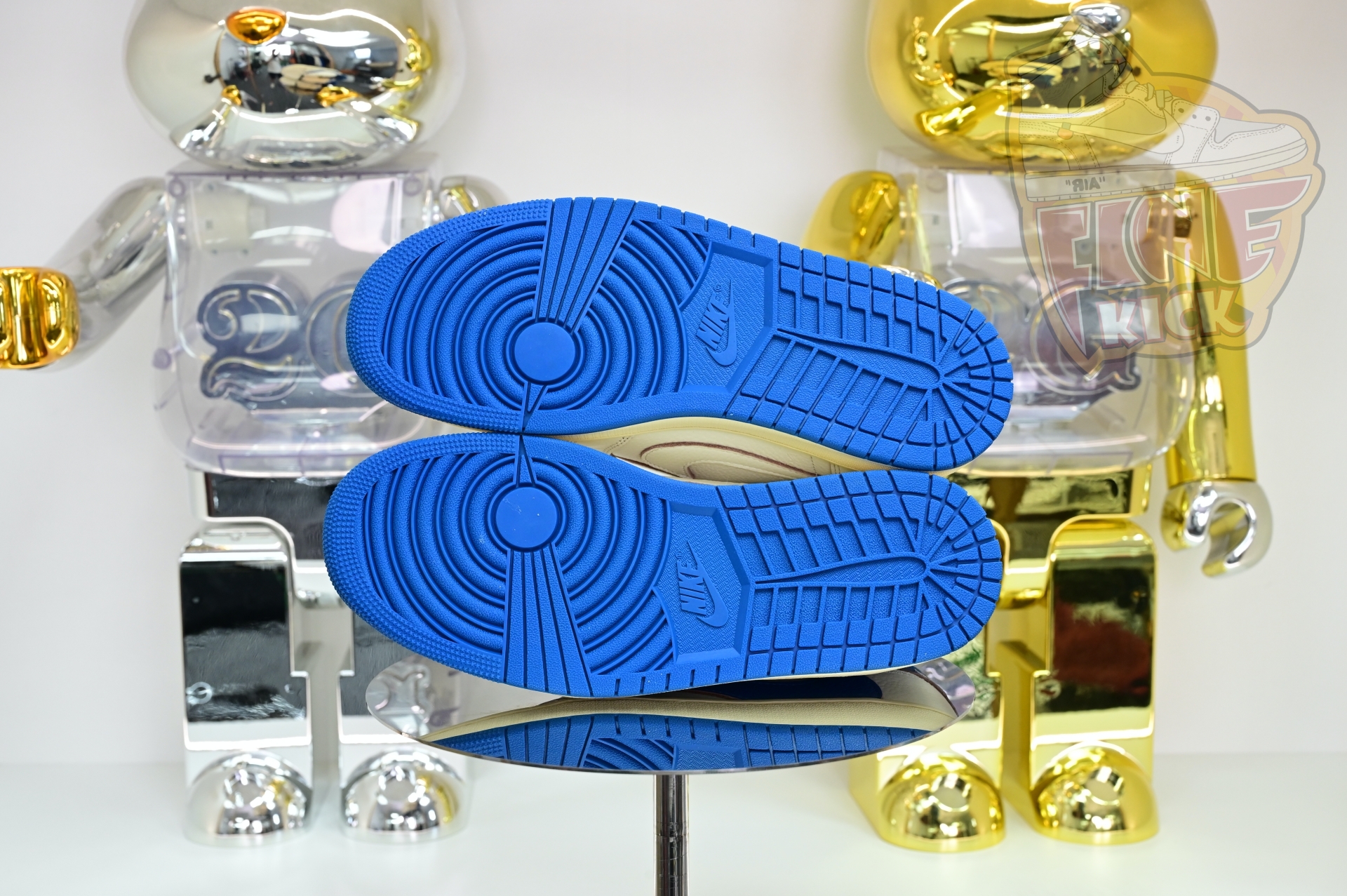 Travis Scott x Air Jordan 1 Low OG