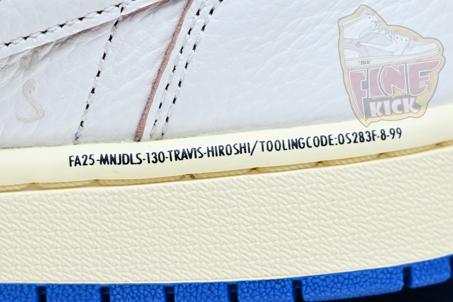 Travis Scott x Air Jordan 1 Low OG