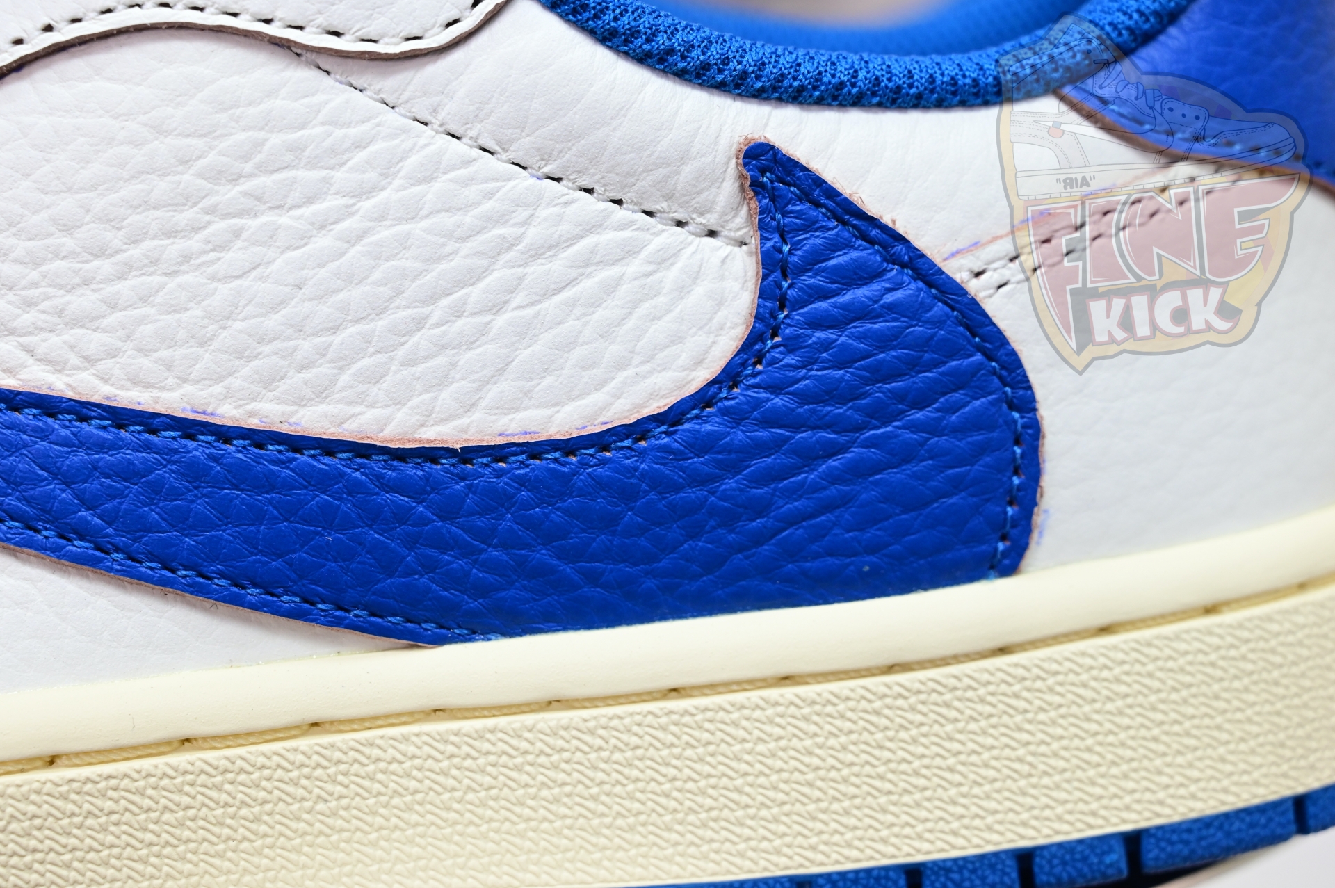 Travis Scott x Air Jordan 1 Low OG