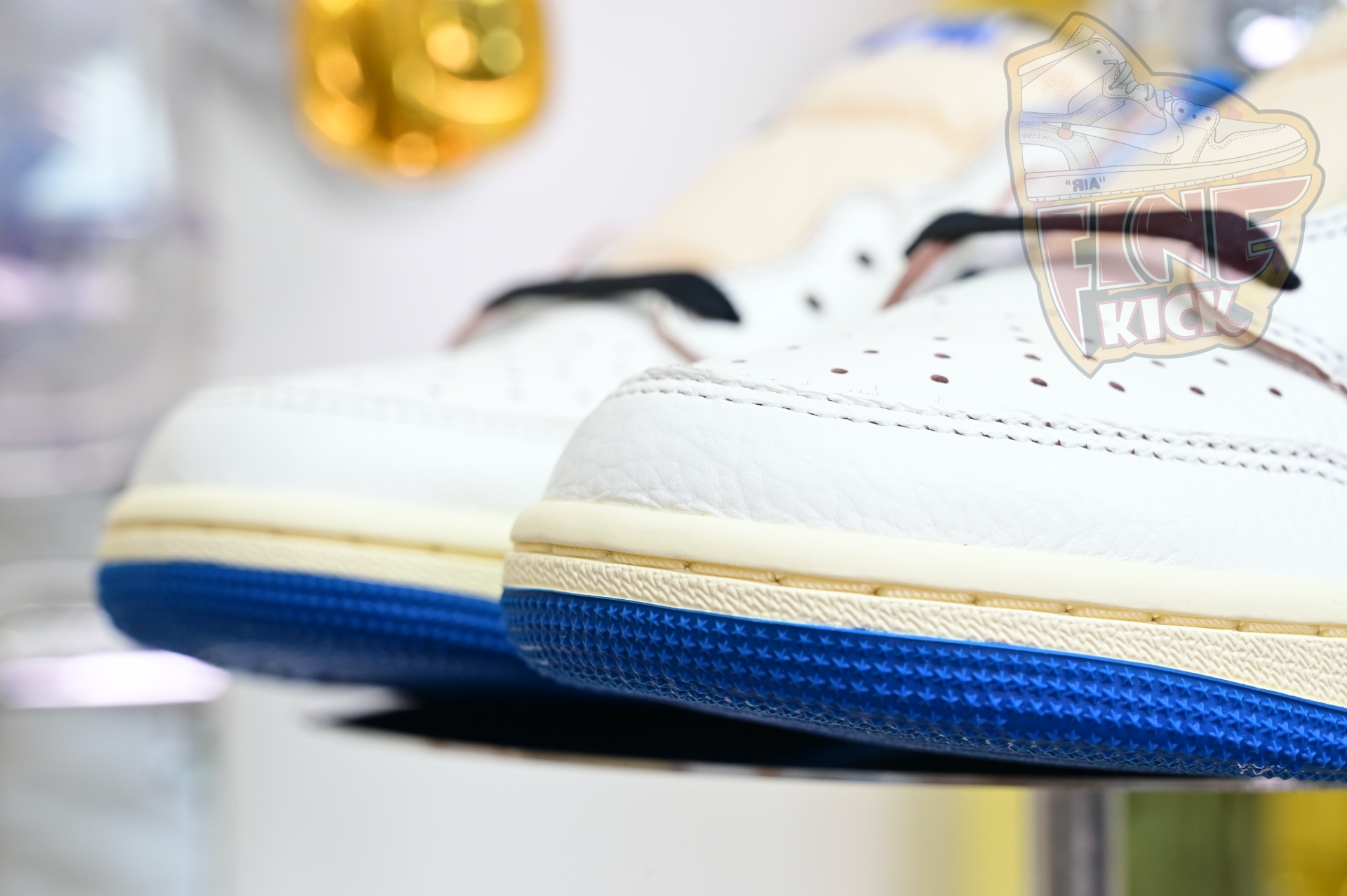 Travis Scott x Air Jordan 1 Low OG