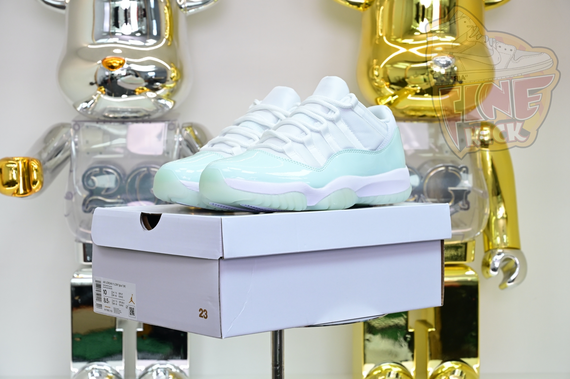 Air Jordan 11 LOW AH7860-103