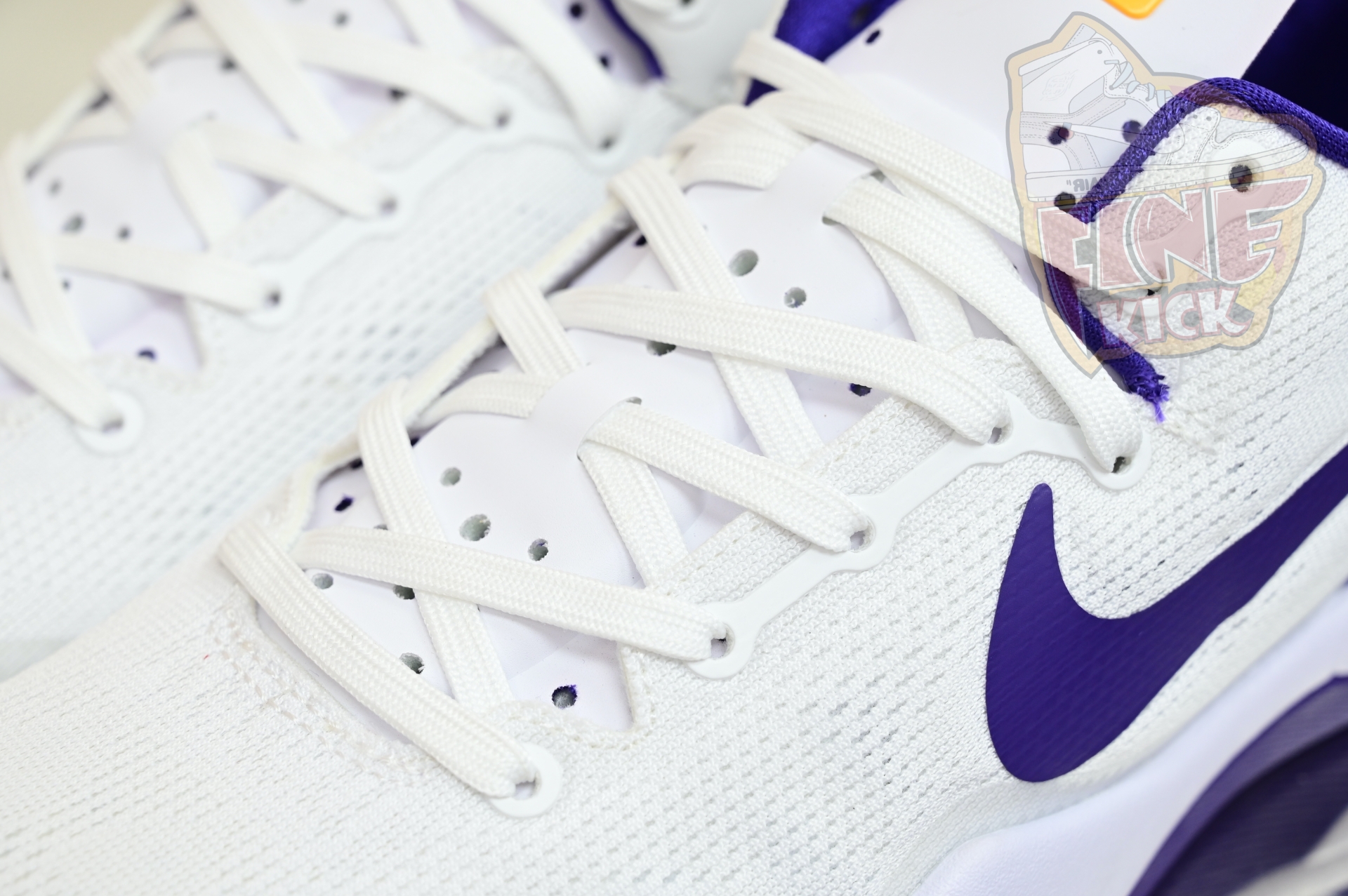 Nike Zoom Kobe 8 PROTROBTANC COURT PURPLE    HF7485 001