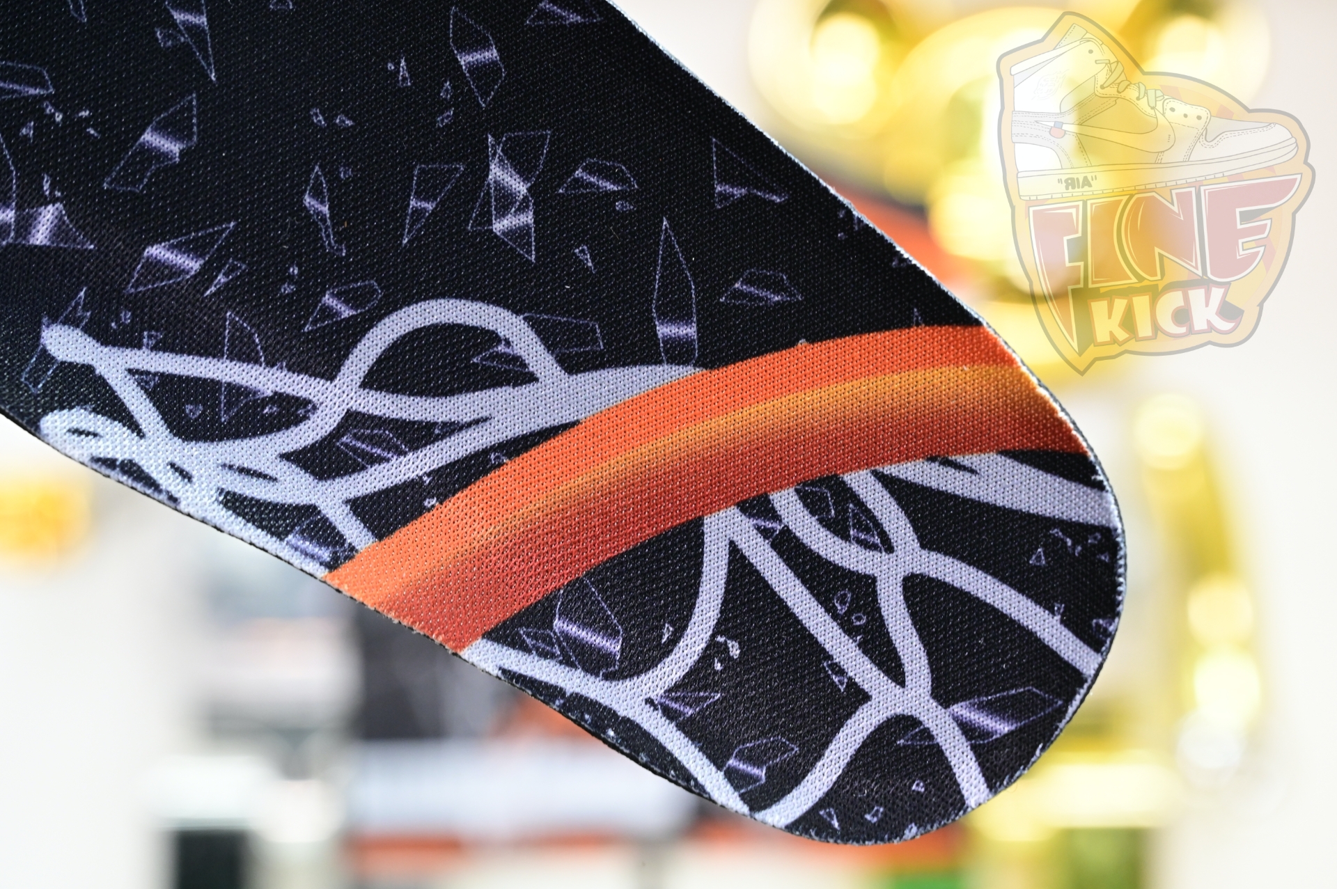 Air Jordan 1“Shattered Backboard” DZ5485-008