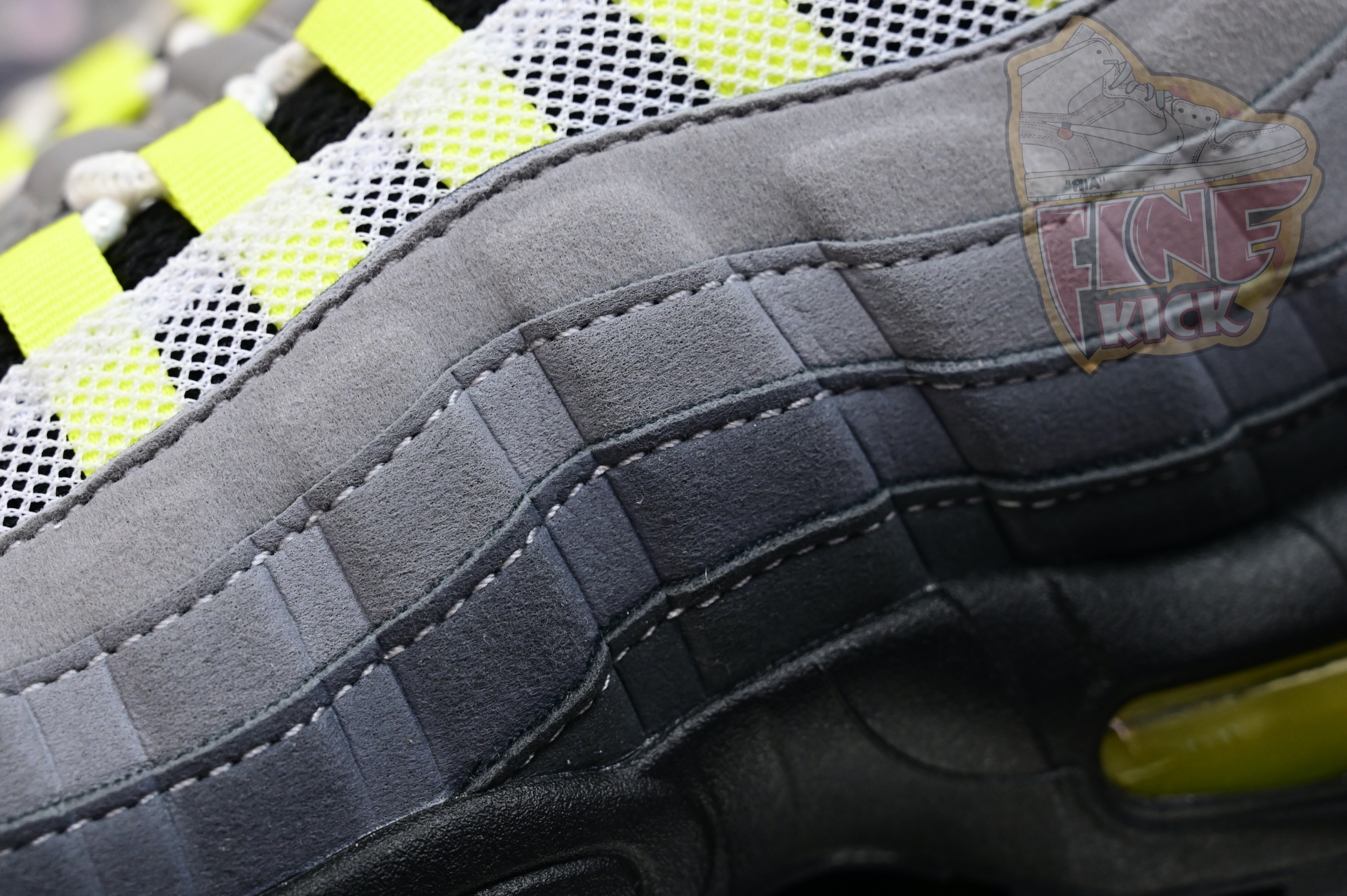 Nike Air Max 95 0G Neon  CT1689-001