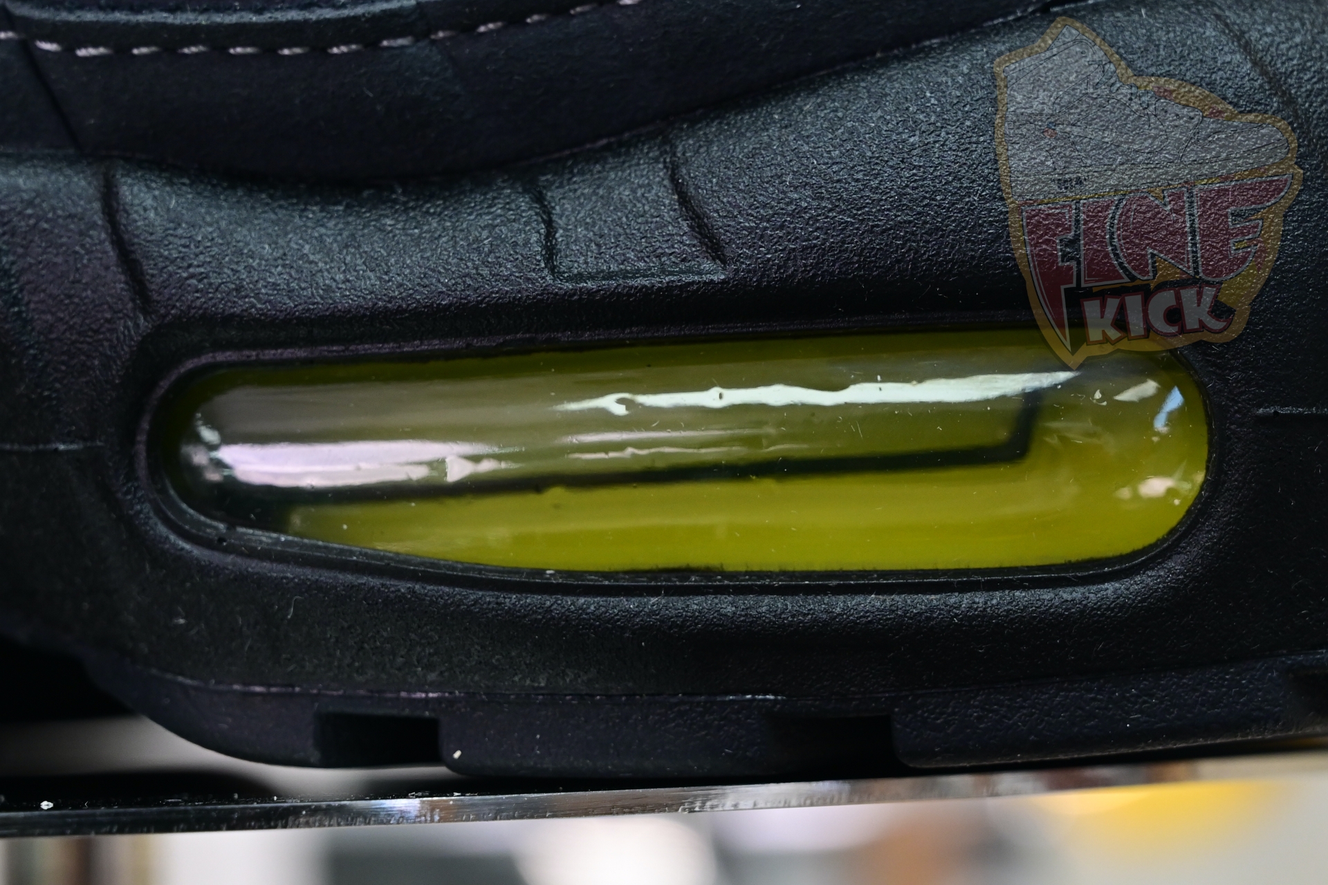 Nike Air Max 95 0G Neon  CT1689-001