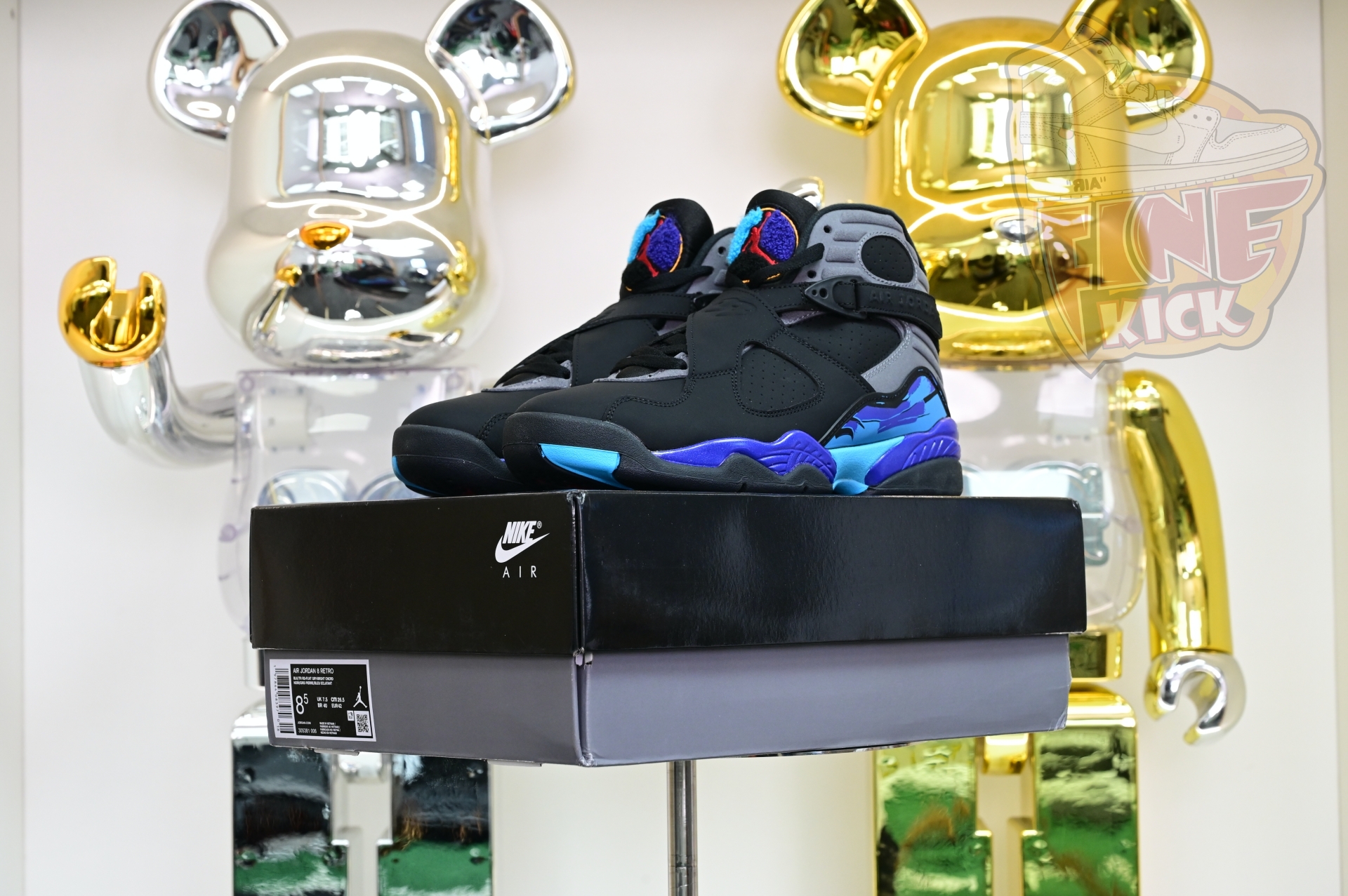 Air Jordan 8 RETRO 2025 305381-006