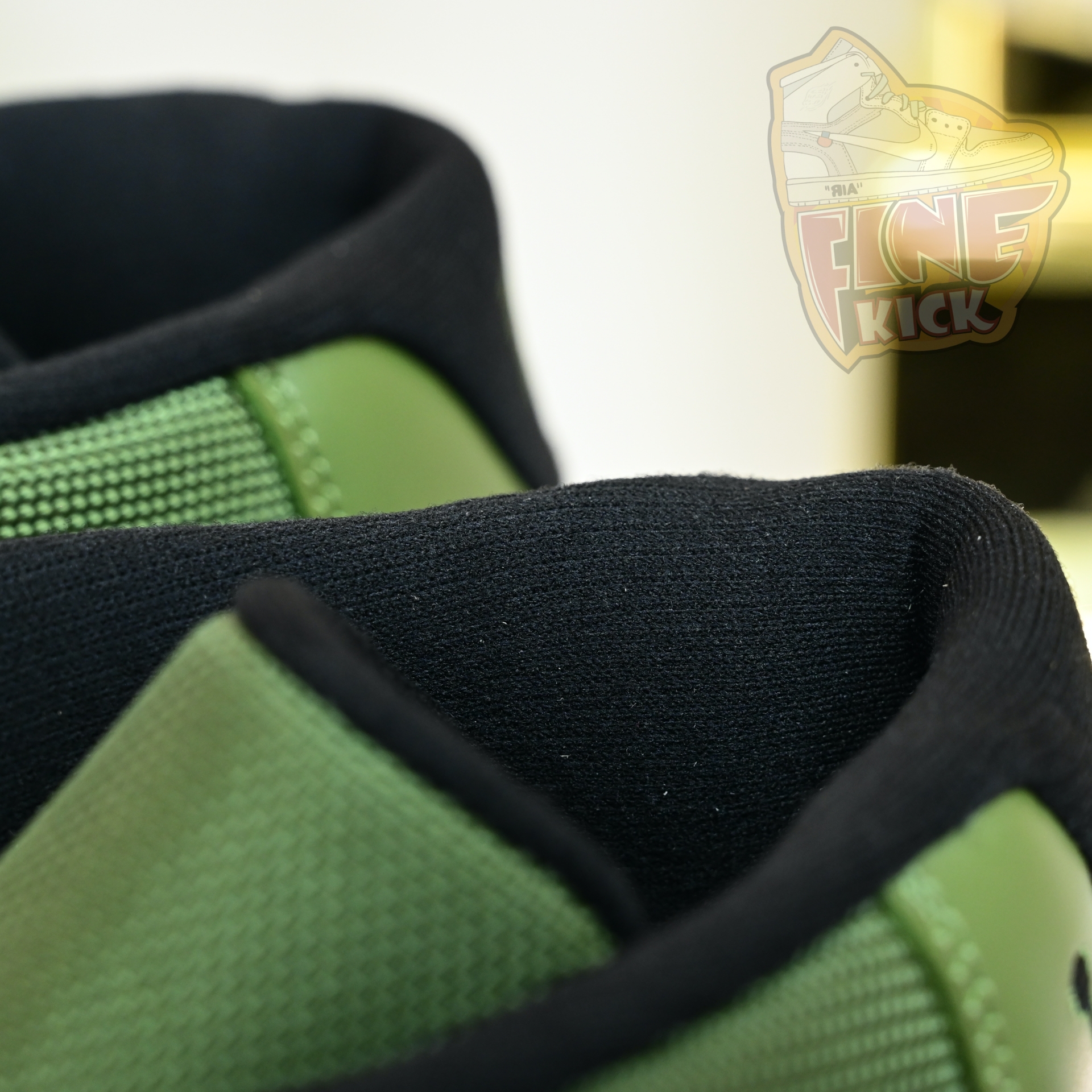 Air Jordan 11  RETRO CT8012-300