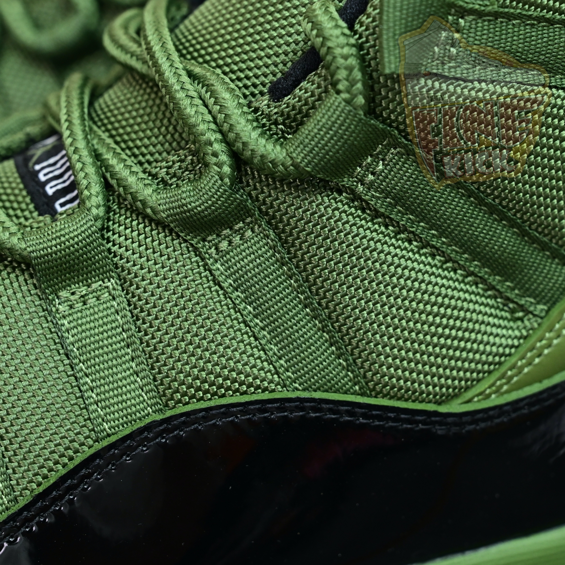 Air Jordan 11  RETRO CT8012-300