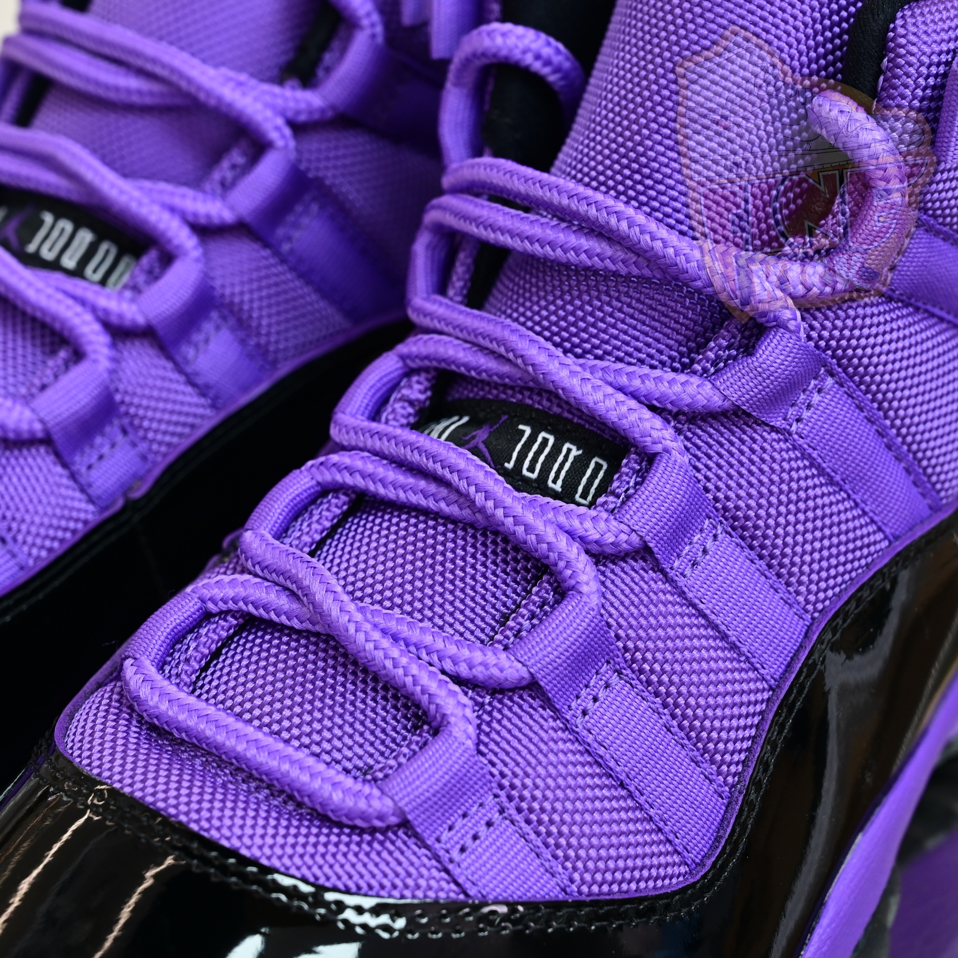 Air Jordan 11  RETRO CT8012-500