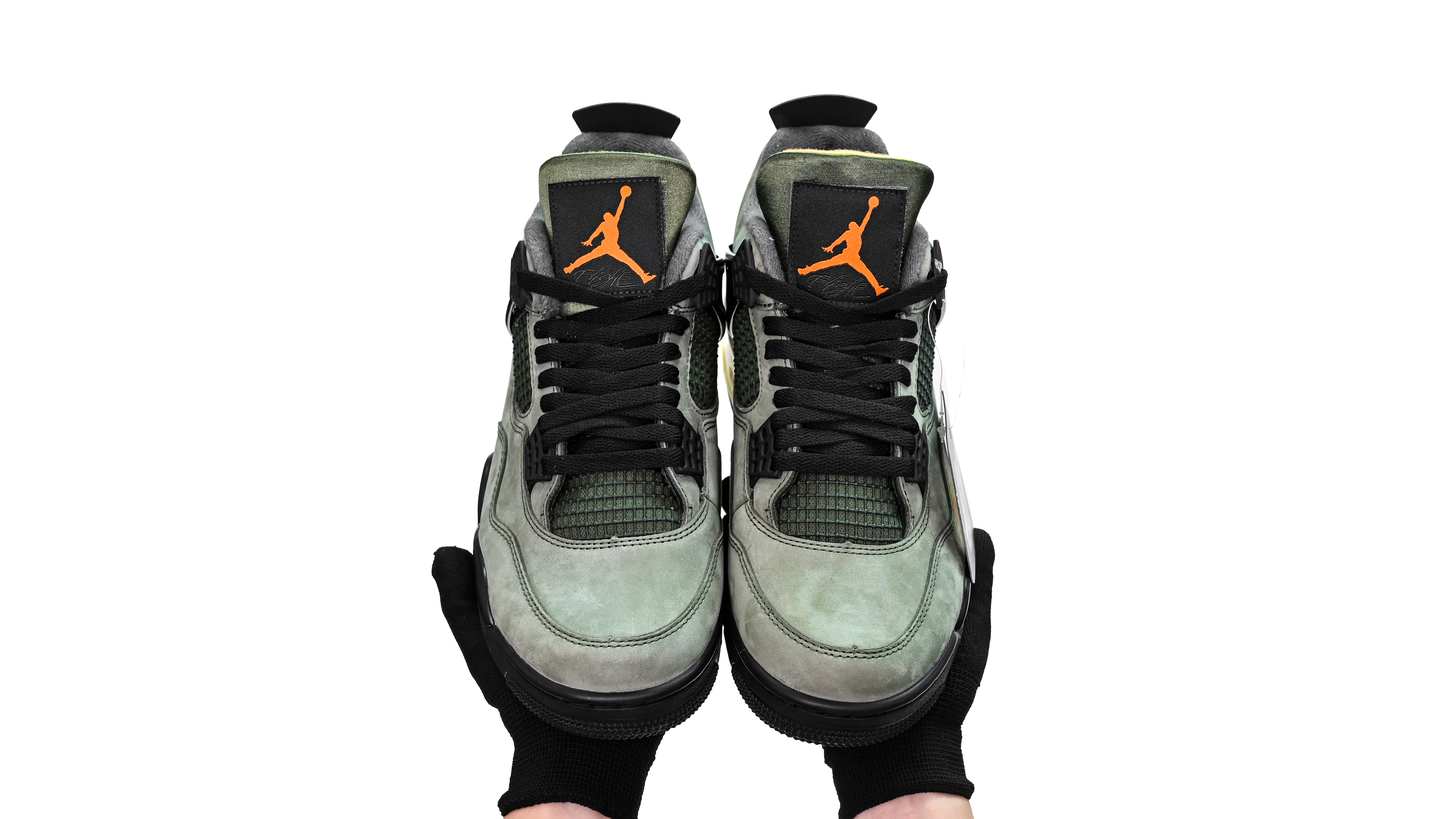 UNDEFEATED x Air Jordan 4  B1519-200