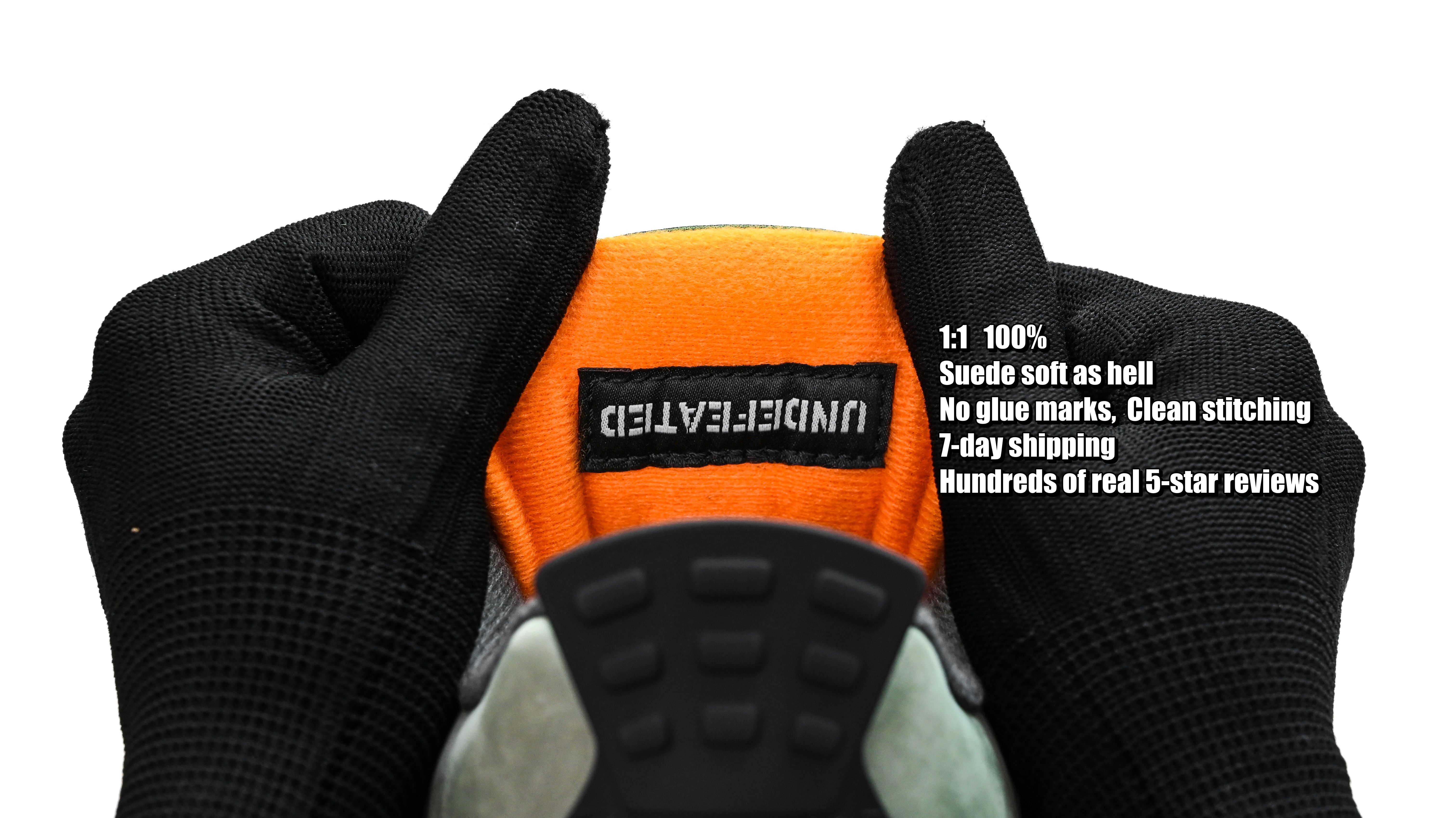 UNDEFEATED x Air Jordan 4  B1519-200