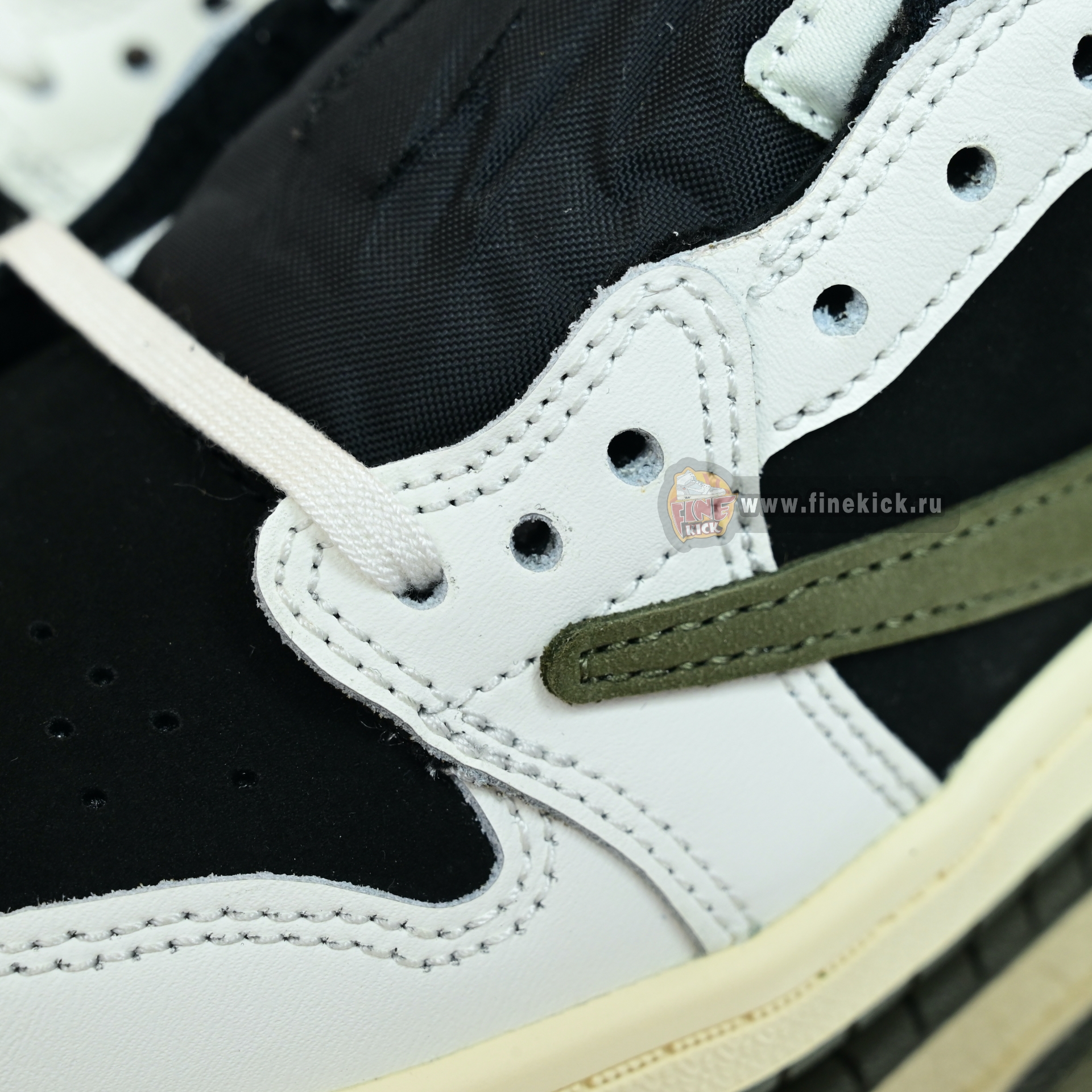 Kids Shoes Travis Scott x Air Jordan 1 Low OG