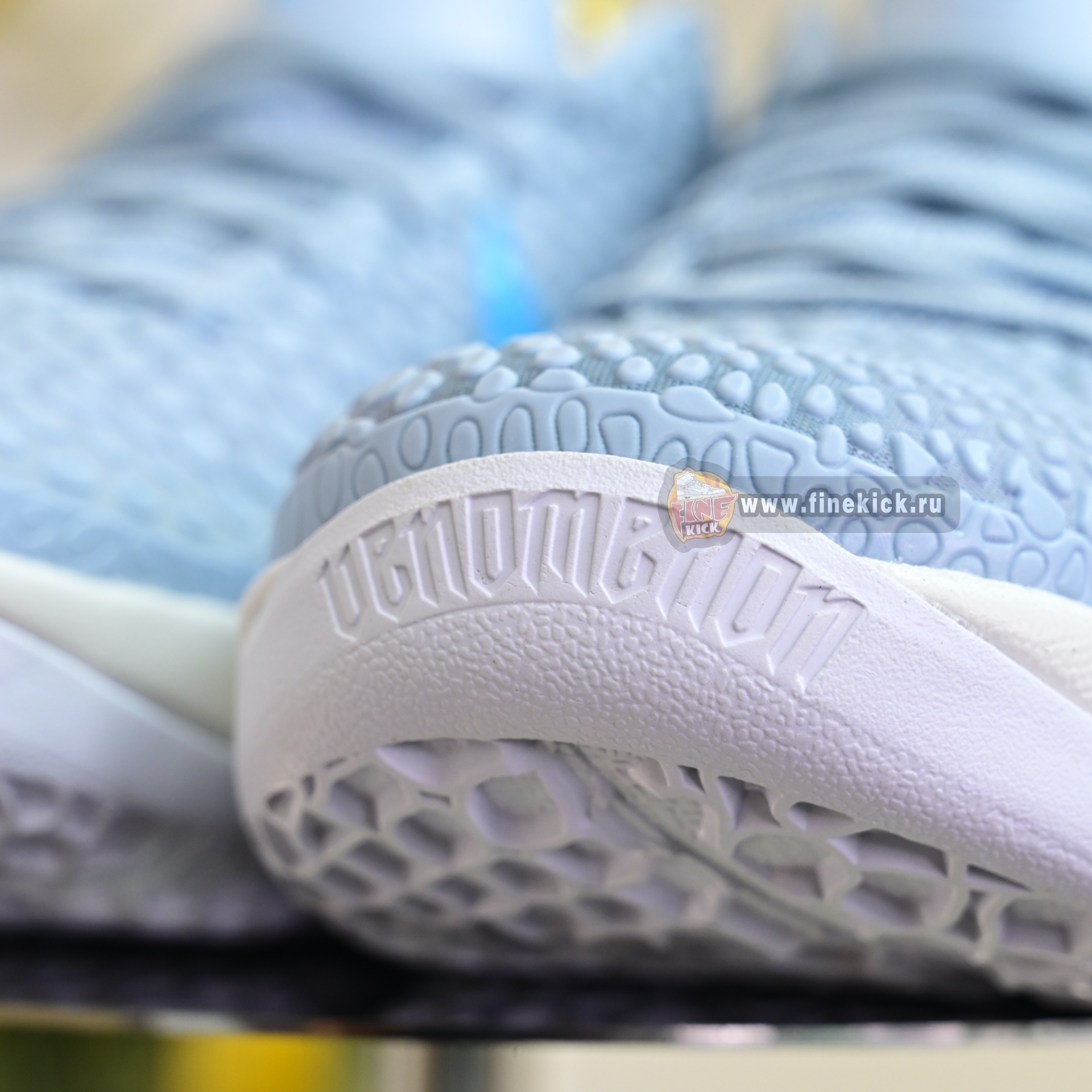 Caitin Clark Nike Kobe 6 EM IO3672-400  科比6 浅蓝 IO3672-400