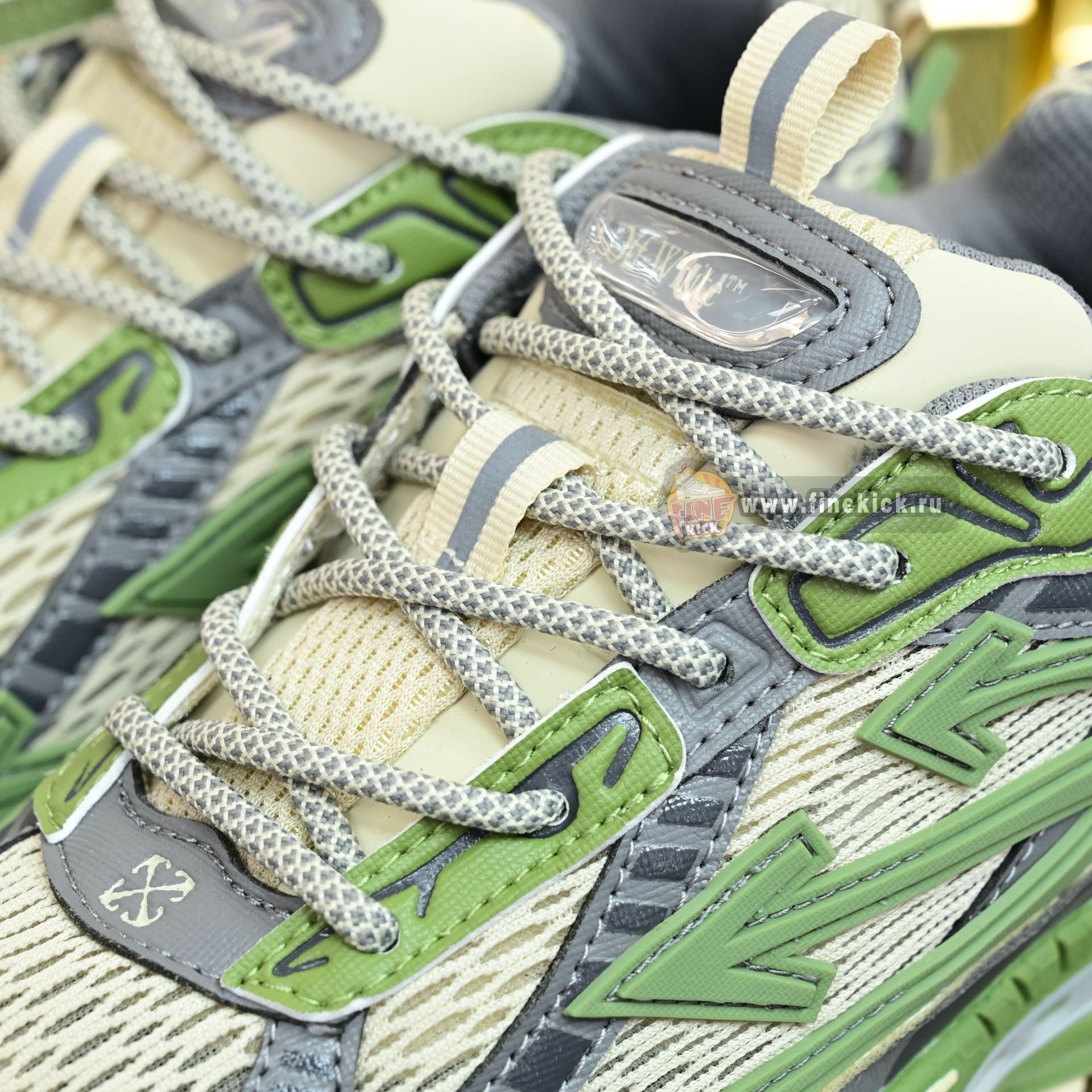 OFF-WHITE BE RIGHT BACK