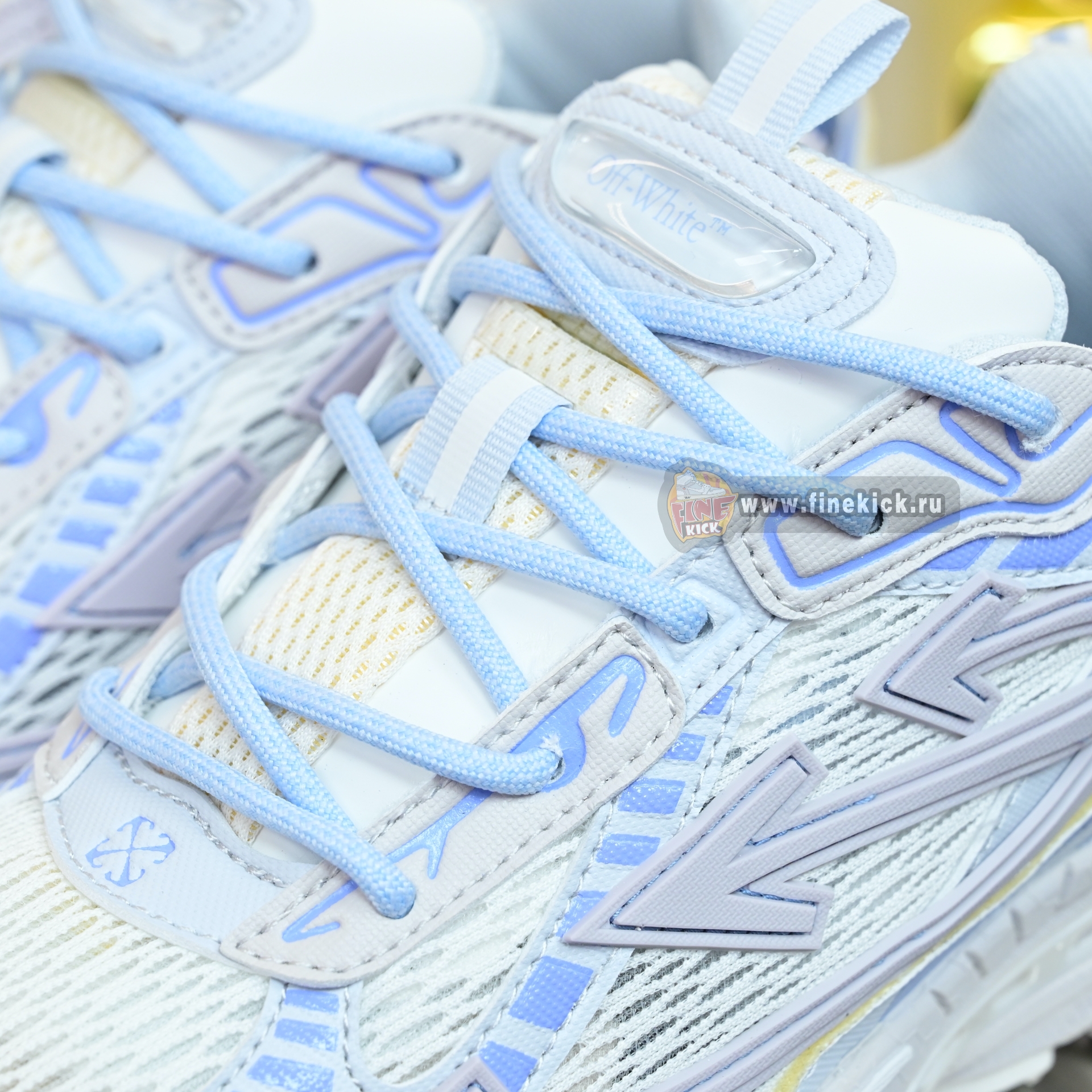 OFF-WHITE BE RIGHT BACK