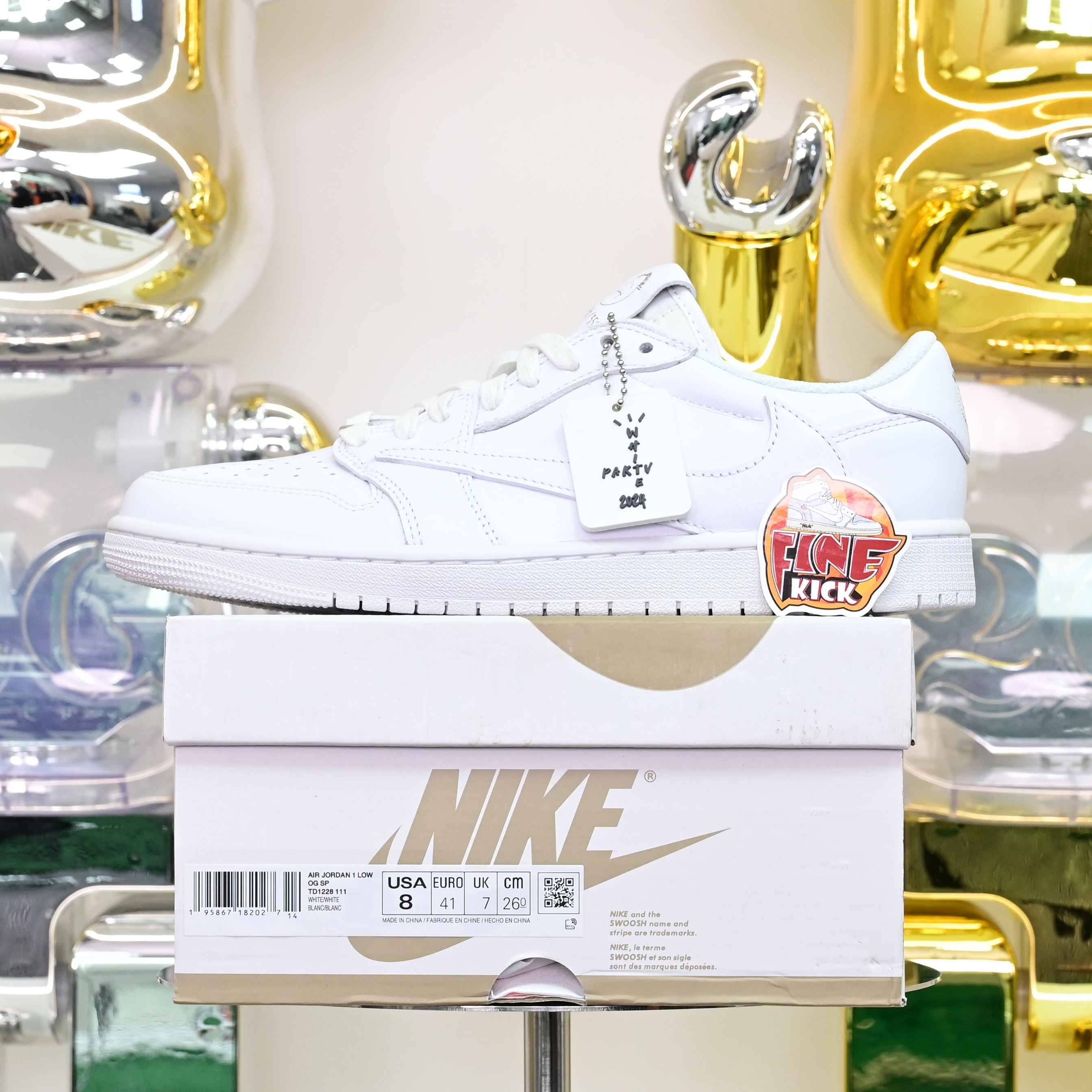 Travis Scott  x Air Jordan 1 TD1228-111
