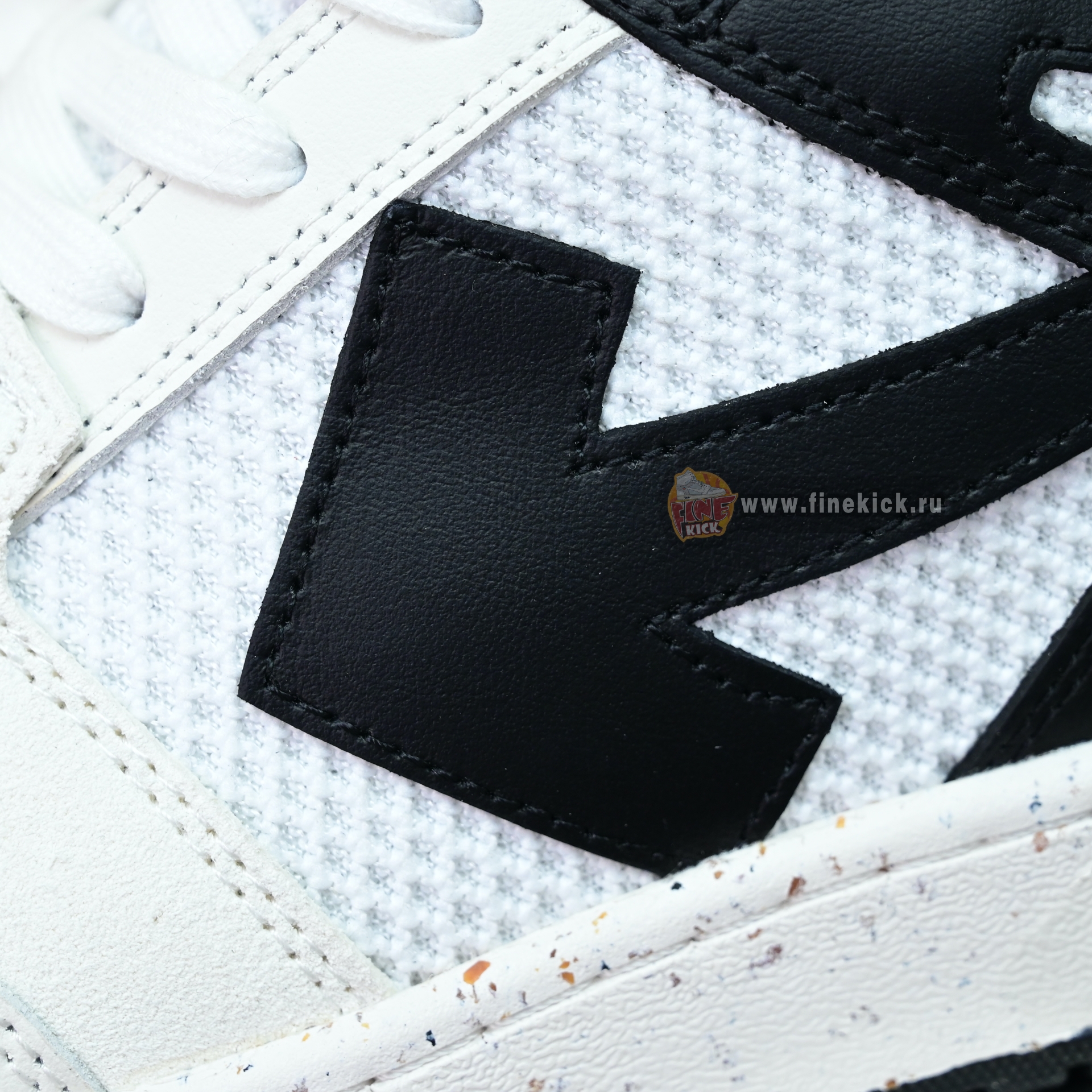 OFF-WHITE Out Of Offce